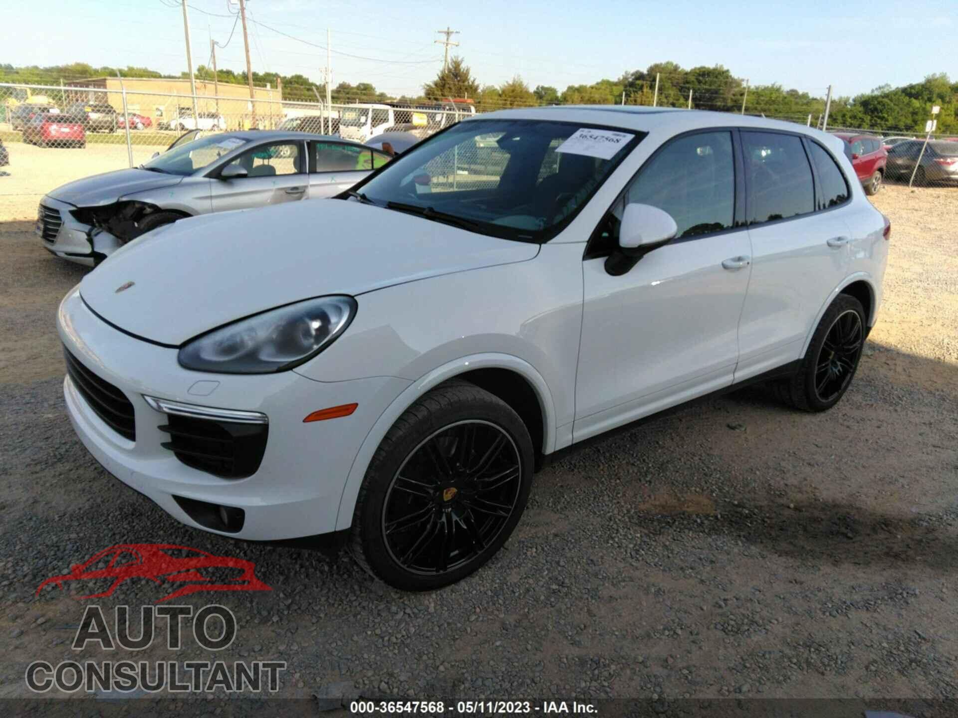 PORSCHE CAYENNE 2017 - WP1AA2A27HKA90968