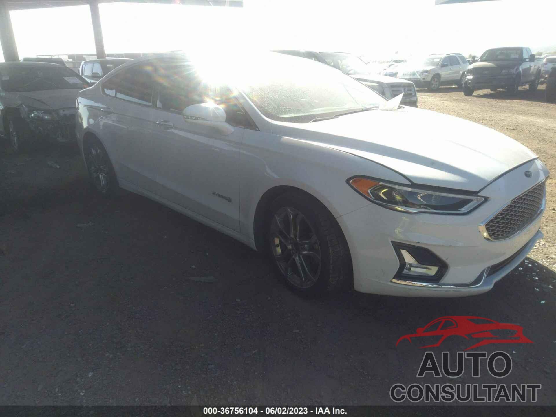 FORD FUSION HYBRID 2019 - 3FA6P0RU1KR243109