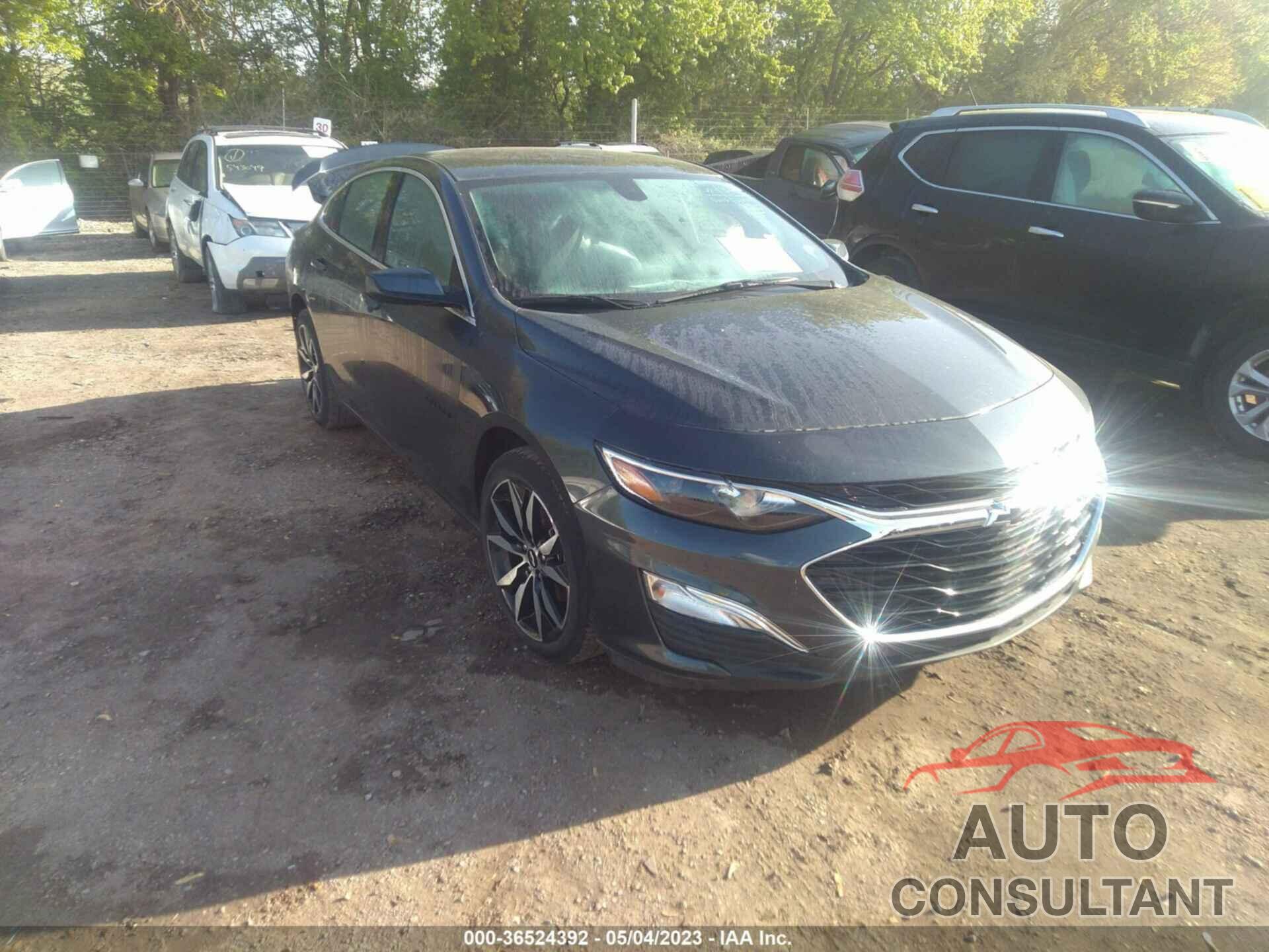 CHEVROLET MALIBU 2020 - 1G1ZG5ST4LF139775