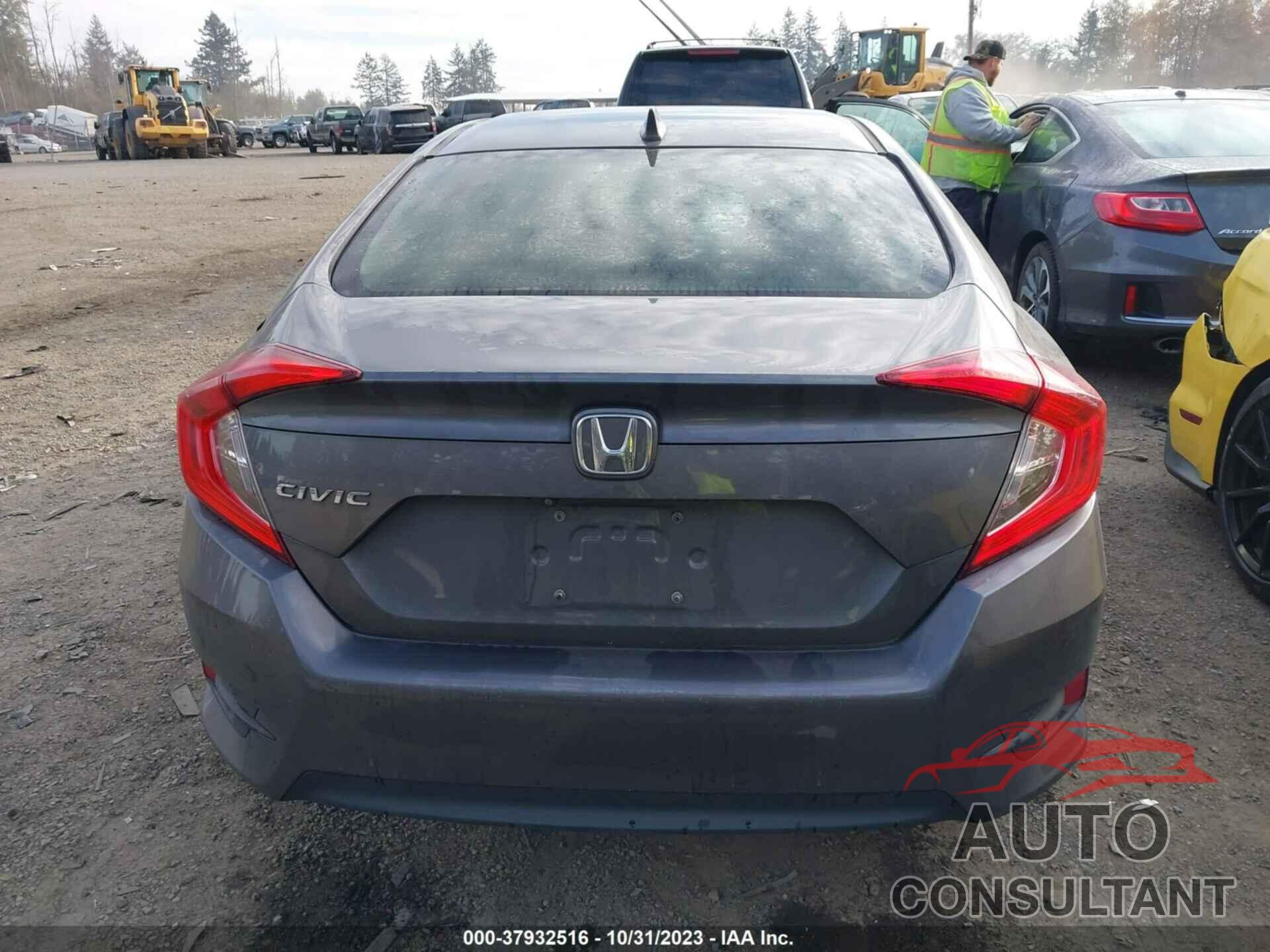 HONDA CIVIC SEDAN 2017 - 2HGFC2F77HH565498