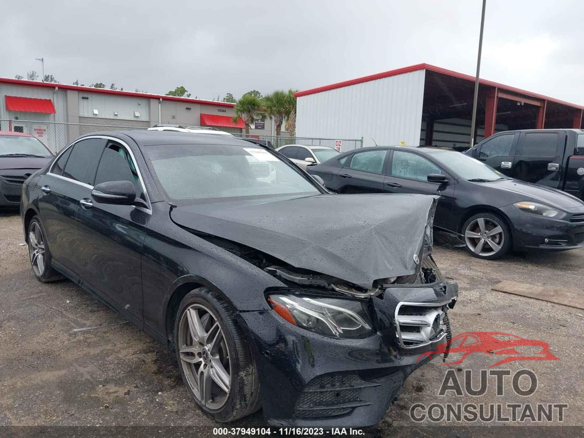 MERCEDES-BENZ E 300 2018 - WDDZF4JB6JA390388