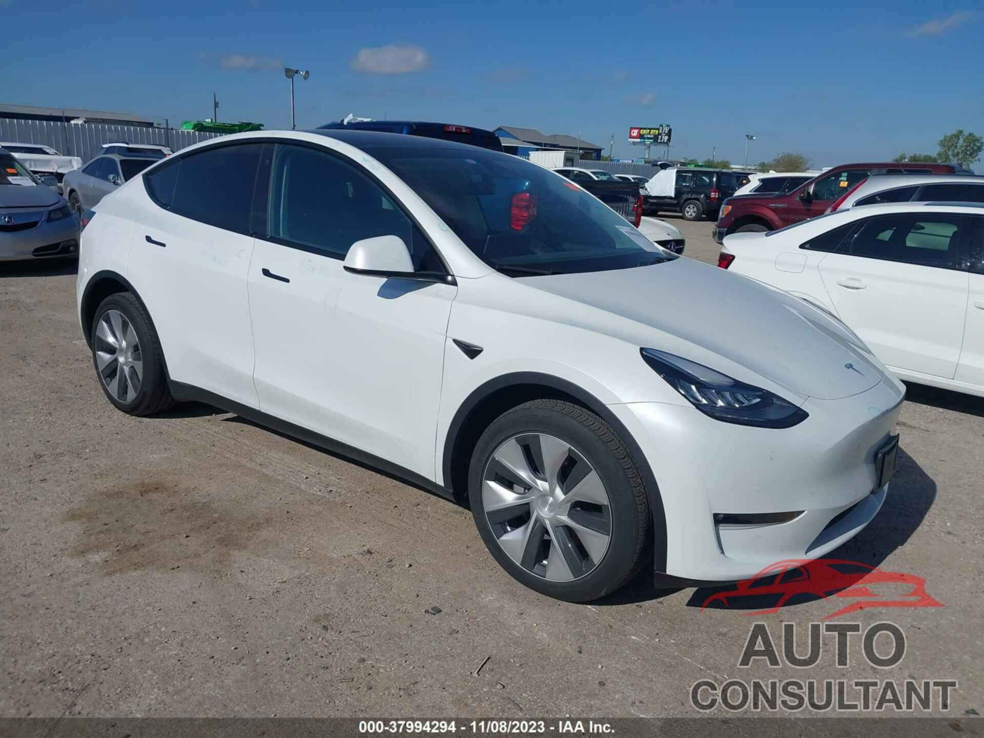 TESLA MODEL Y 2022 - 7SAYGDEE4NF448604