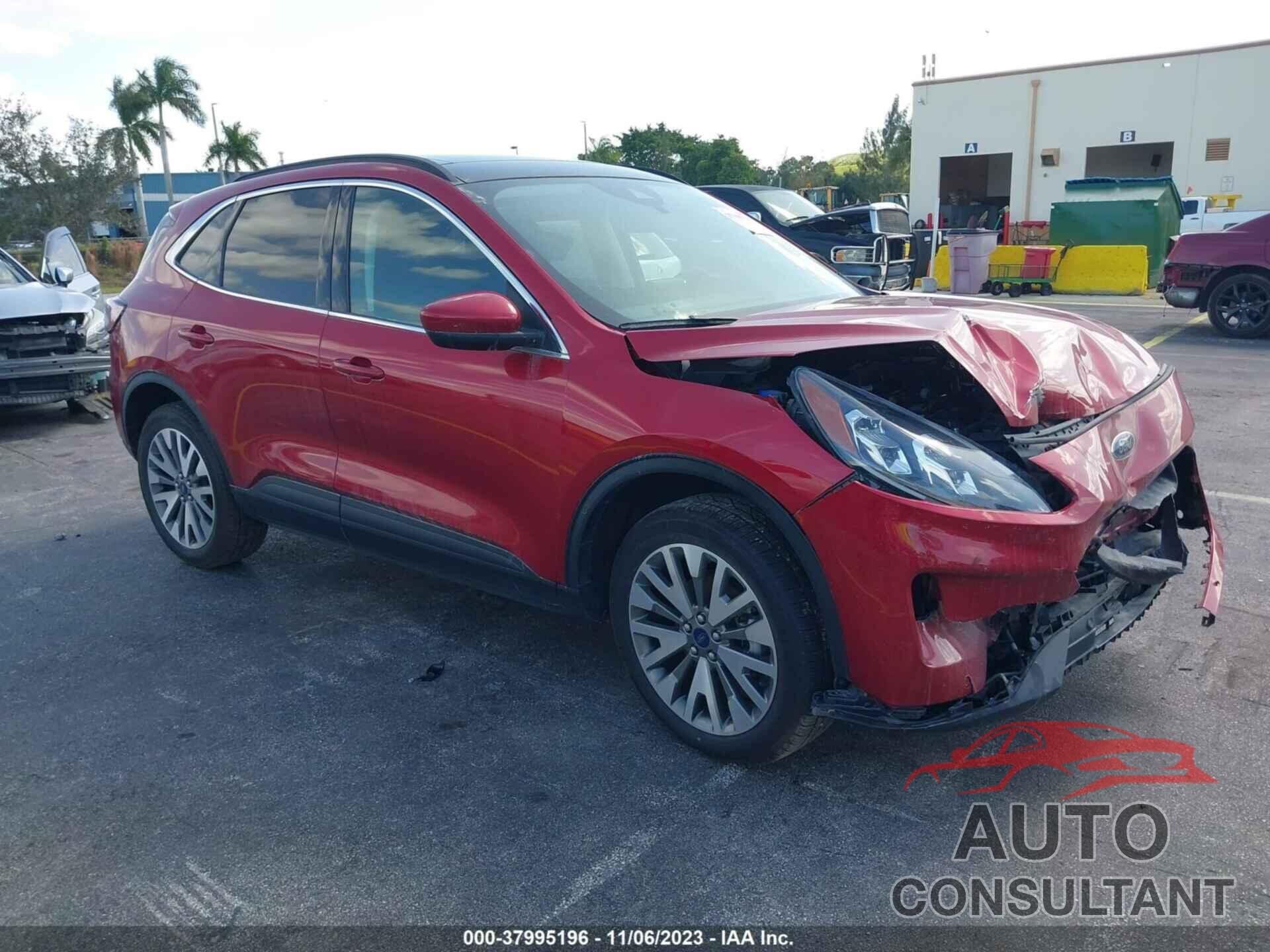 FORD ESCAPE 2022 - 1FMCU9J94NUA38619