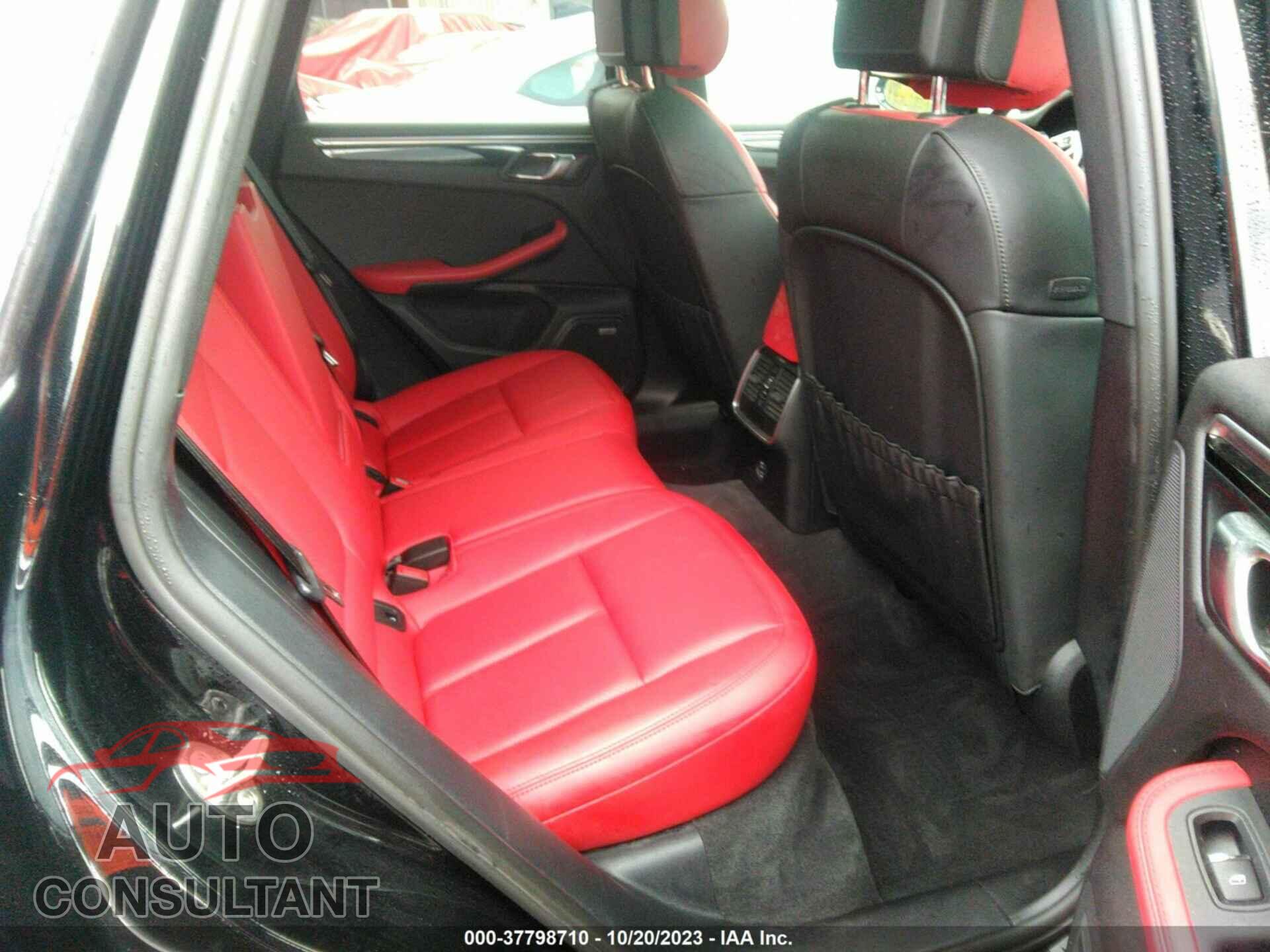 PORSCHE MACAN 2021 - WP1AB2A5XMLB30214