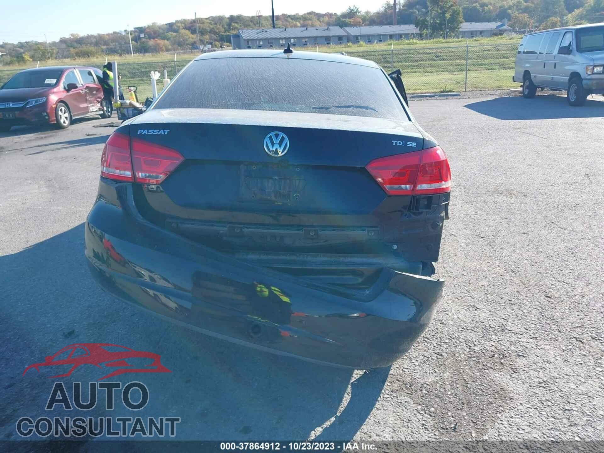 VOLKSWAGEN PASSAT 2014 - 1VWBN7A3XEC058874