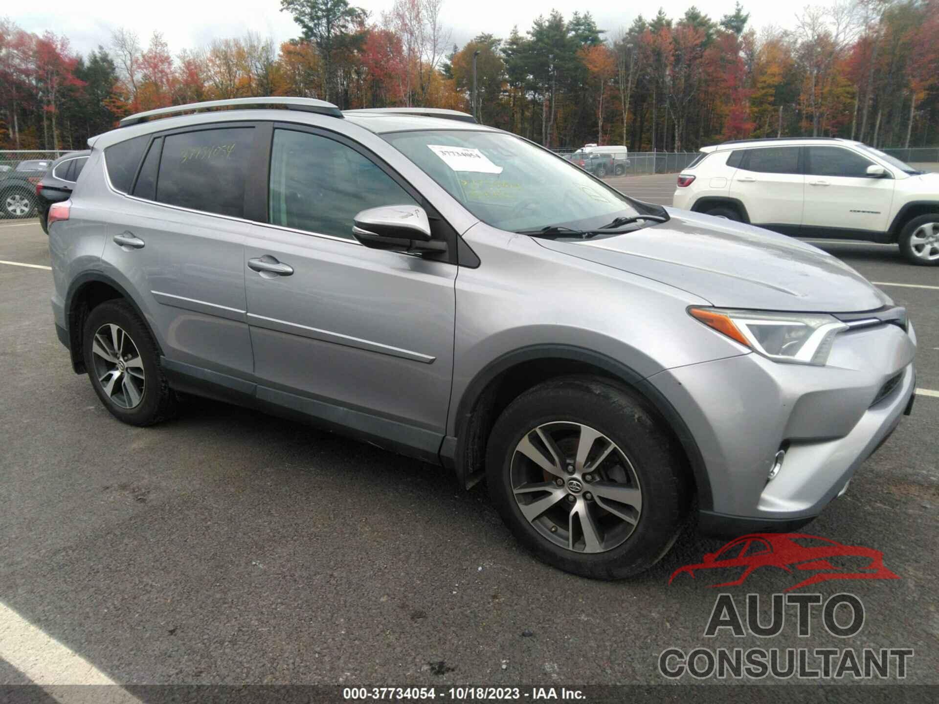 TOYOTA RAV4 2018 - 2T3RFREV1JW712156