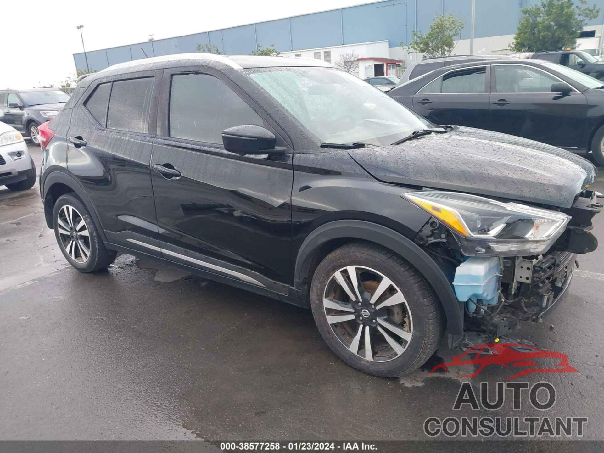 NISSAN KICKS 2018 - 3N1CP5CU9JL544802