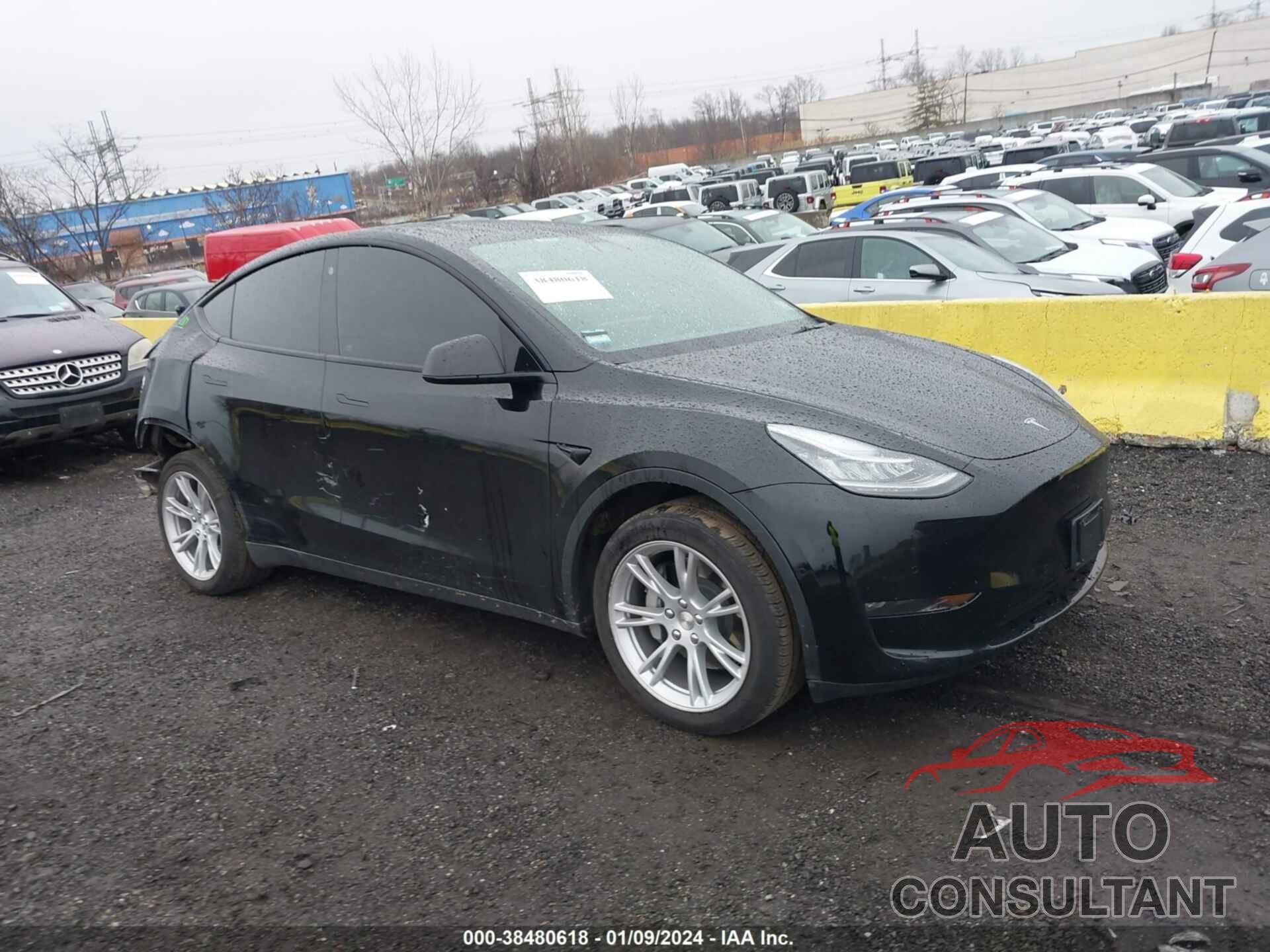 TESLA MODEL Y 2022 - 7SAYGDEE0NF328380