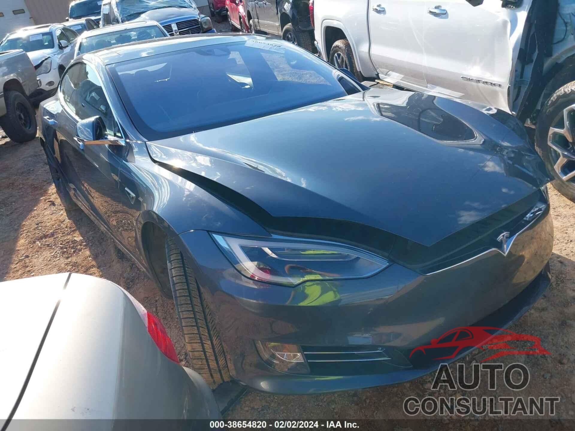 TESLA MODEL S 2016 - 5YJSA1E27GF152147