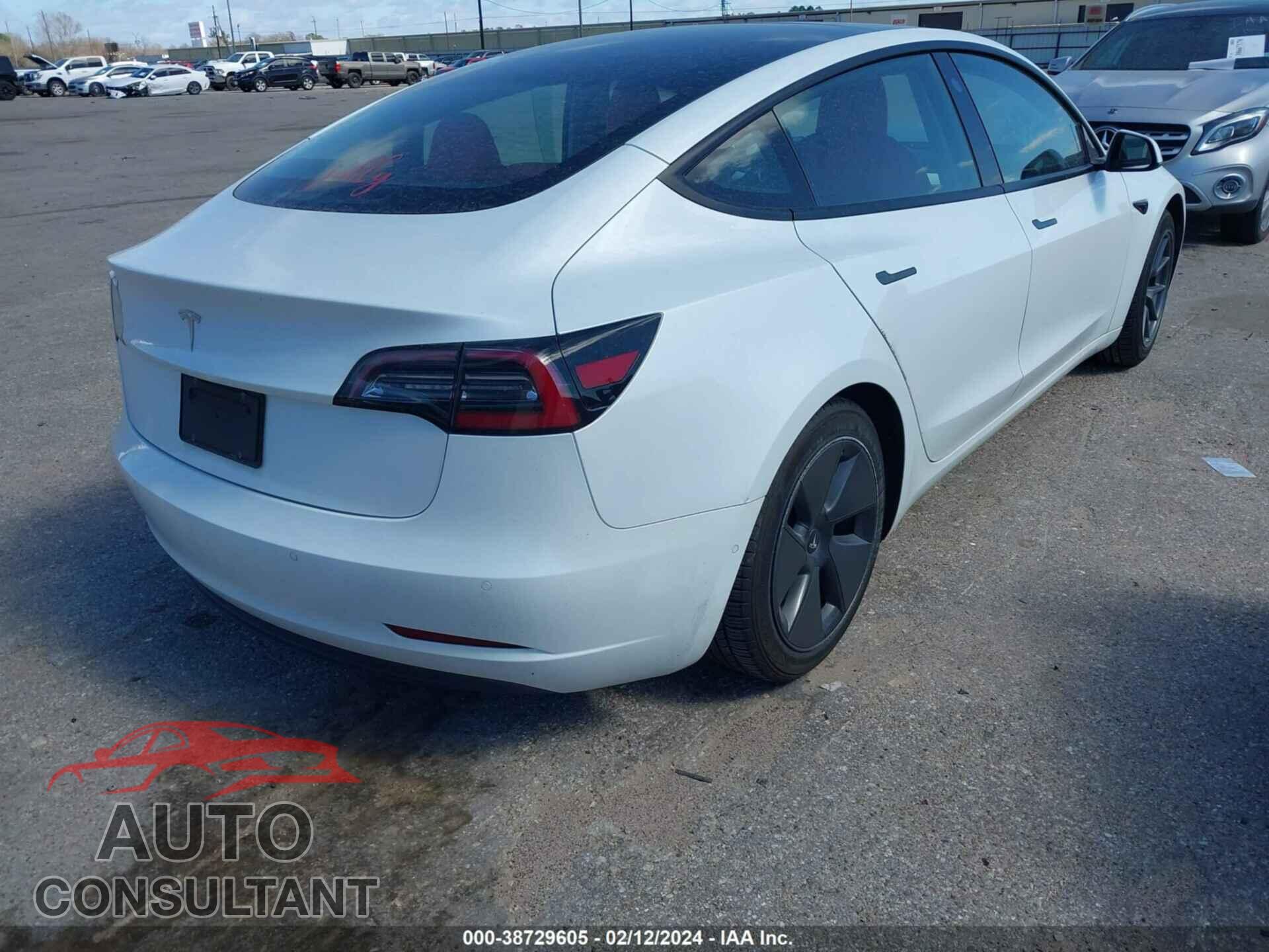 TESLA MODEL 3 2021 - 5YJ3E1EA4MF921702