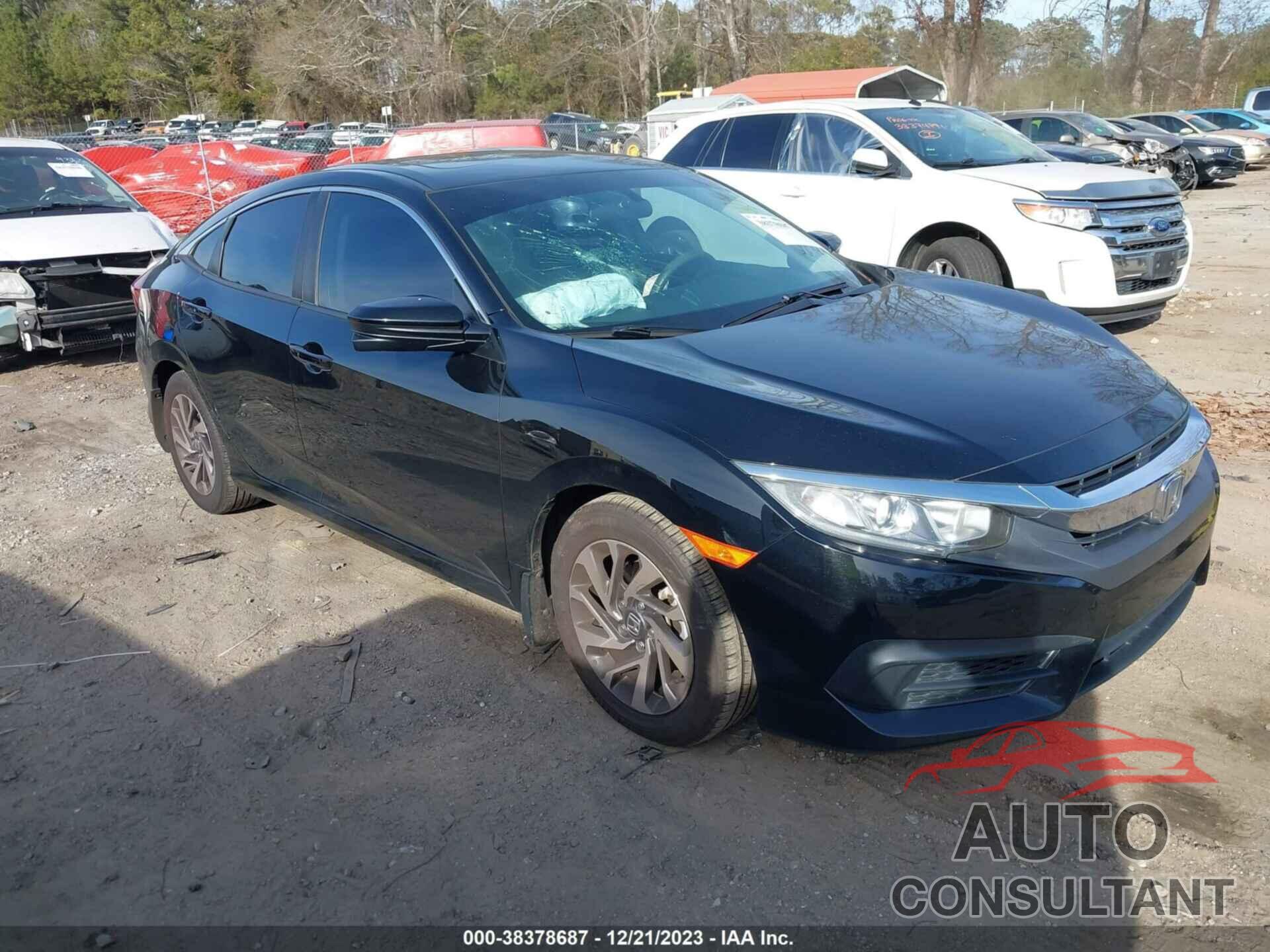 HONDA CIVIC 2018 - 19XFC2F73JE010130