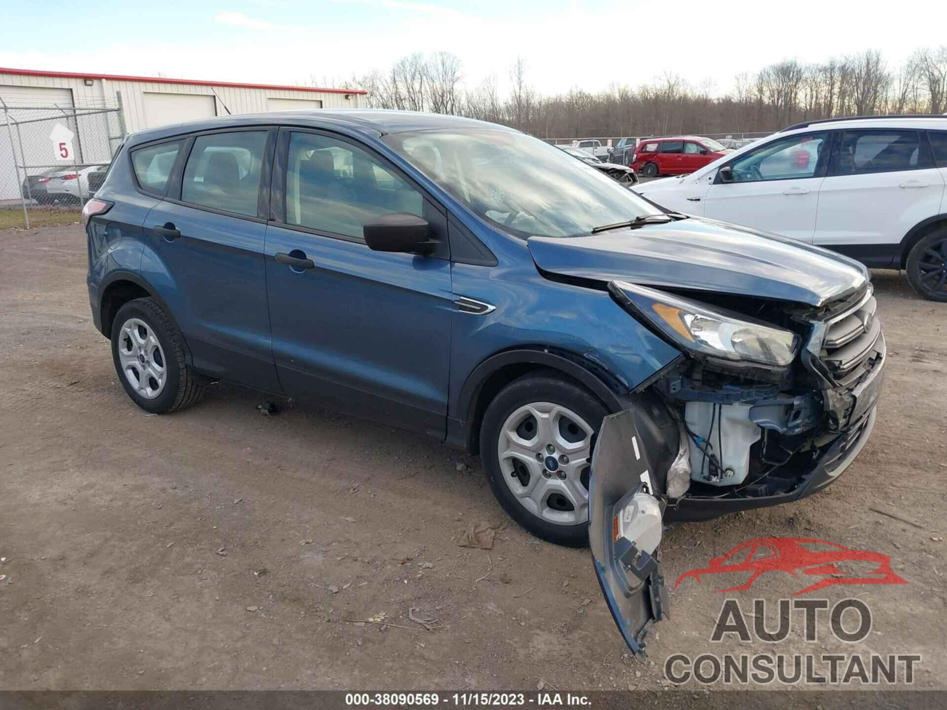 FORD ESCAPE 2018 - 1FMCU0F71JUB87437