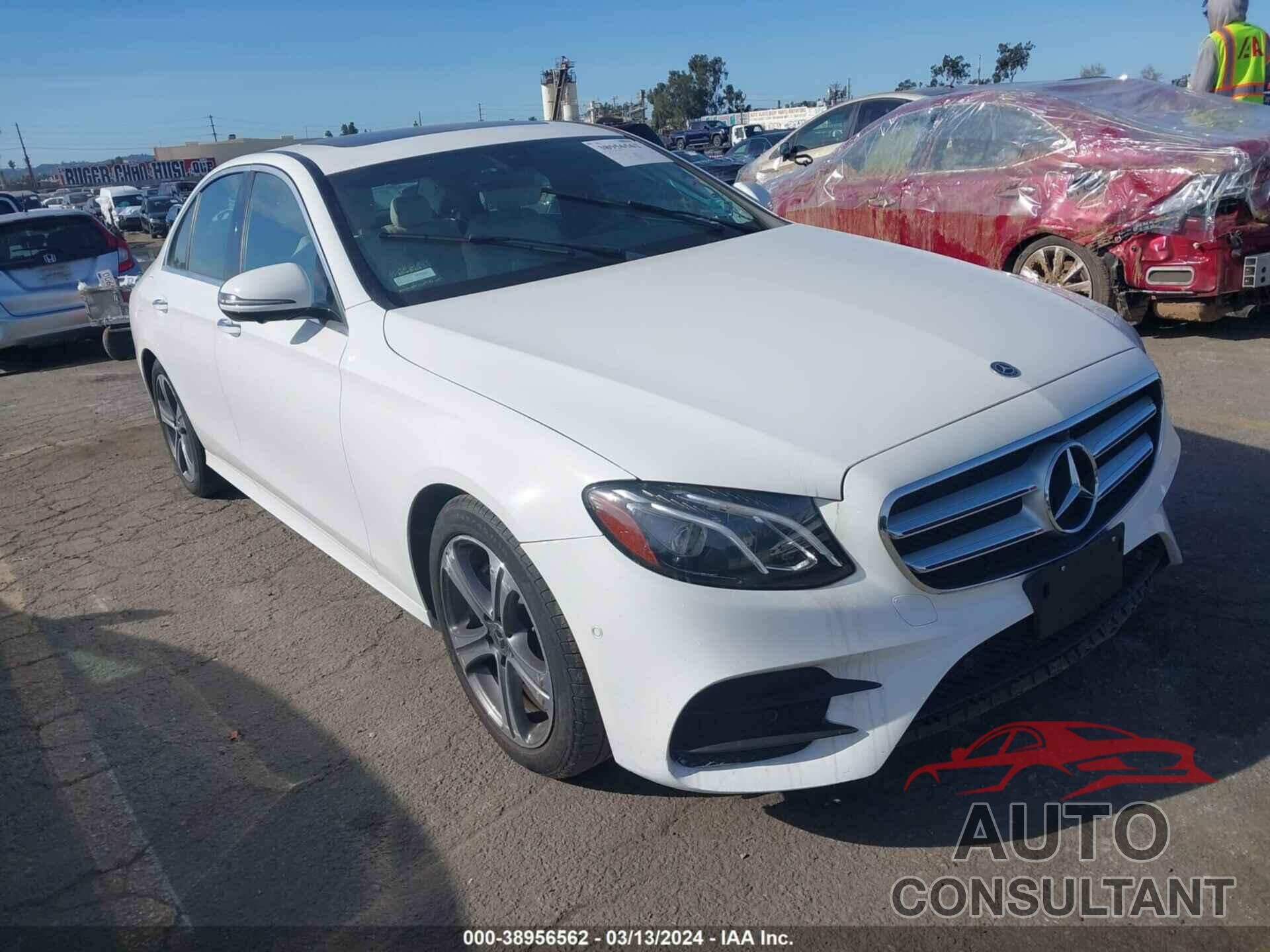 MERCEDES-BENZ E 300 2019 - WDDZF4JB4KA625047