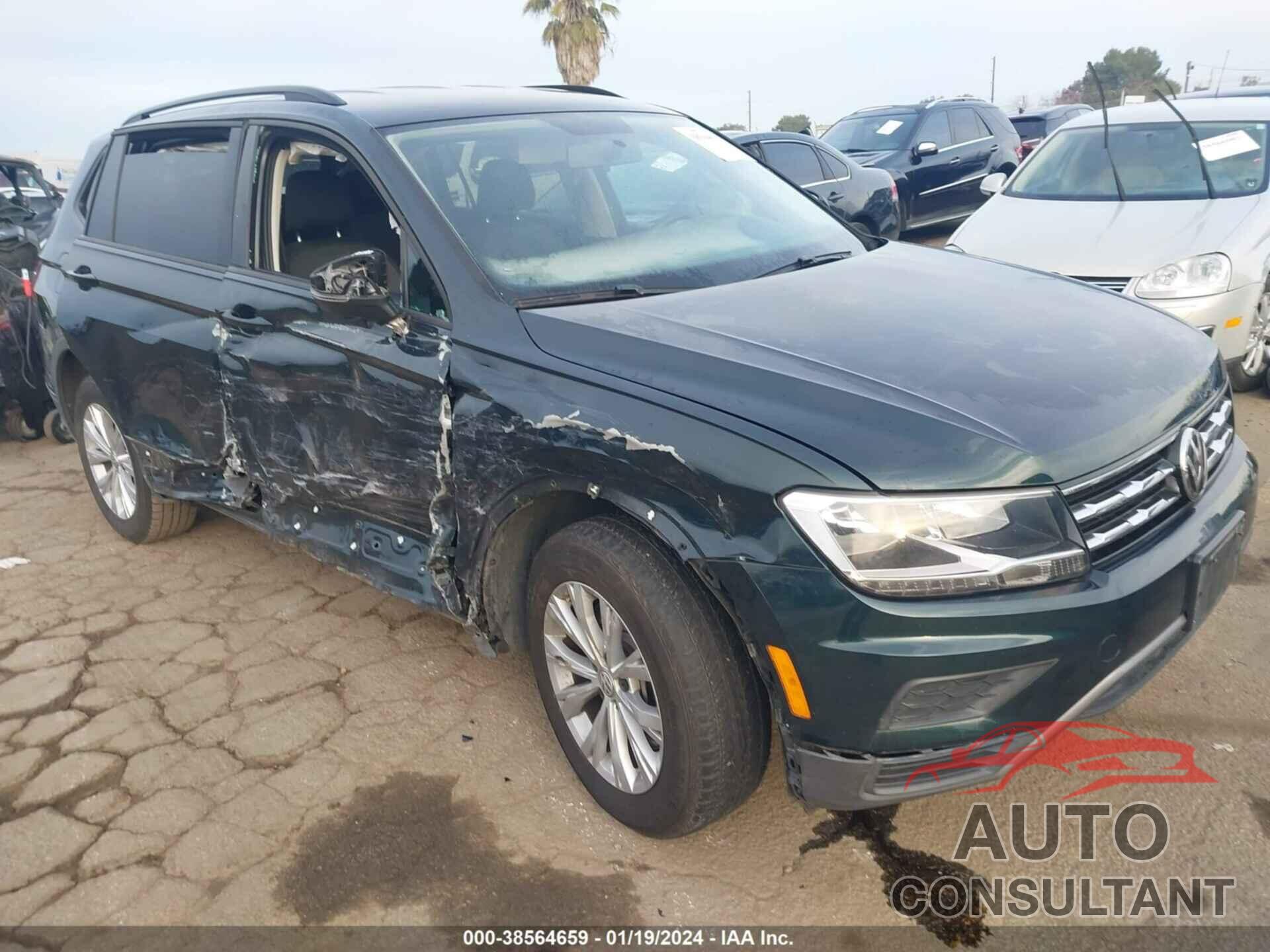 VOLKSWAGEN TIGUAN 2019 - 3VV0B7AX0KM191872