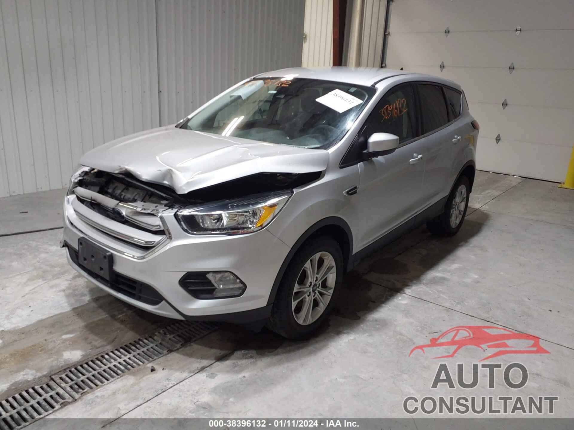 FORD ESCAPE 2019 - 1FMCU0GD6KUC36914