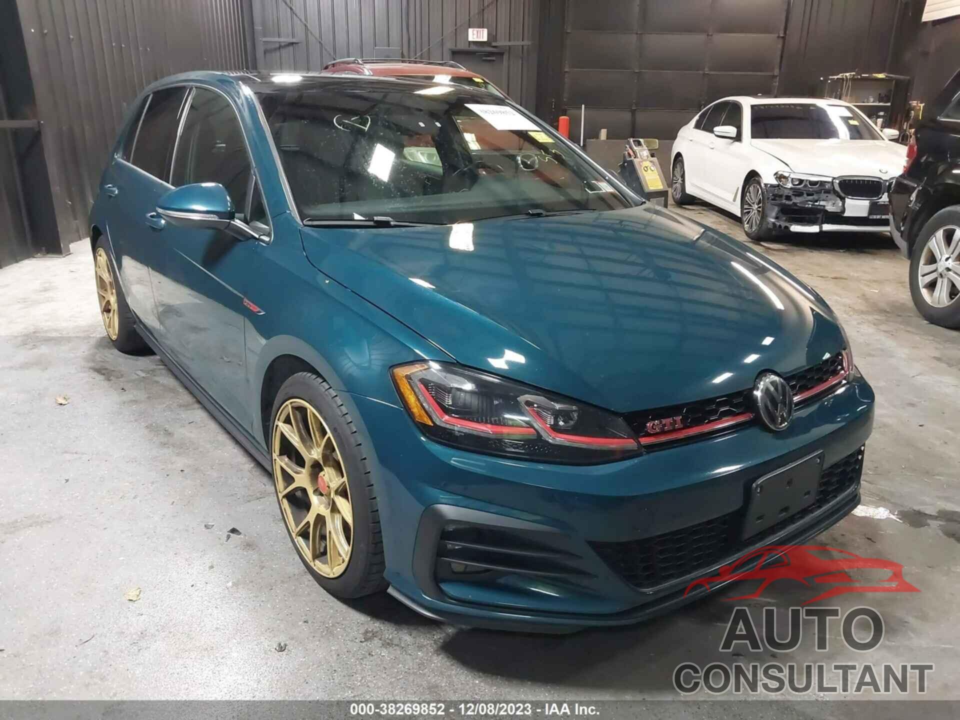 VOLKSWAGEN GOLF GTI 2018 - 3VW447AU2JM264283