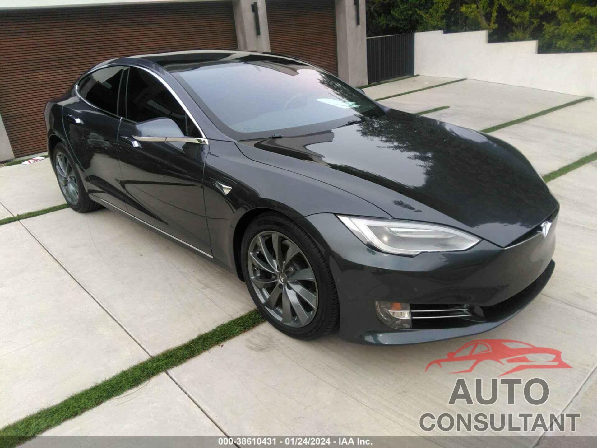 TESLA MODEL S 2020 - 5YJSA1E28LF391555