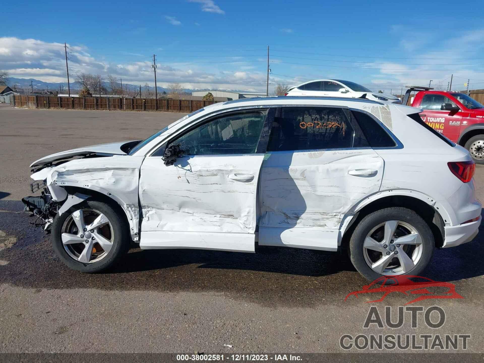 AUDI Q3 2019 - WA1AECF39K1075859