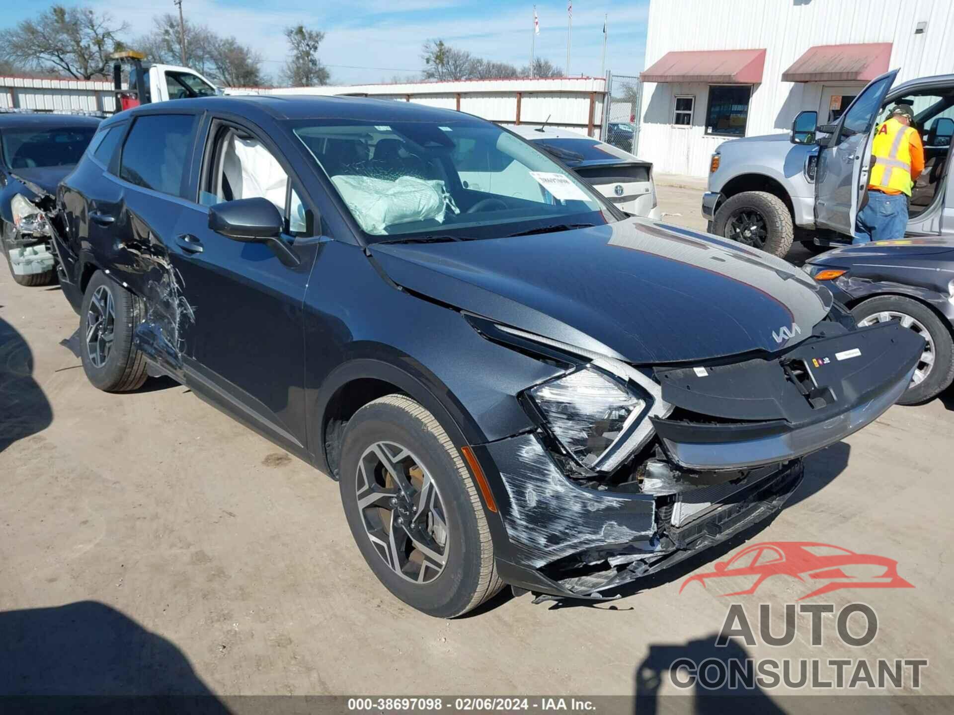 KIA SPORTAGE 2023 - KNDPU3AF5P7162635