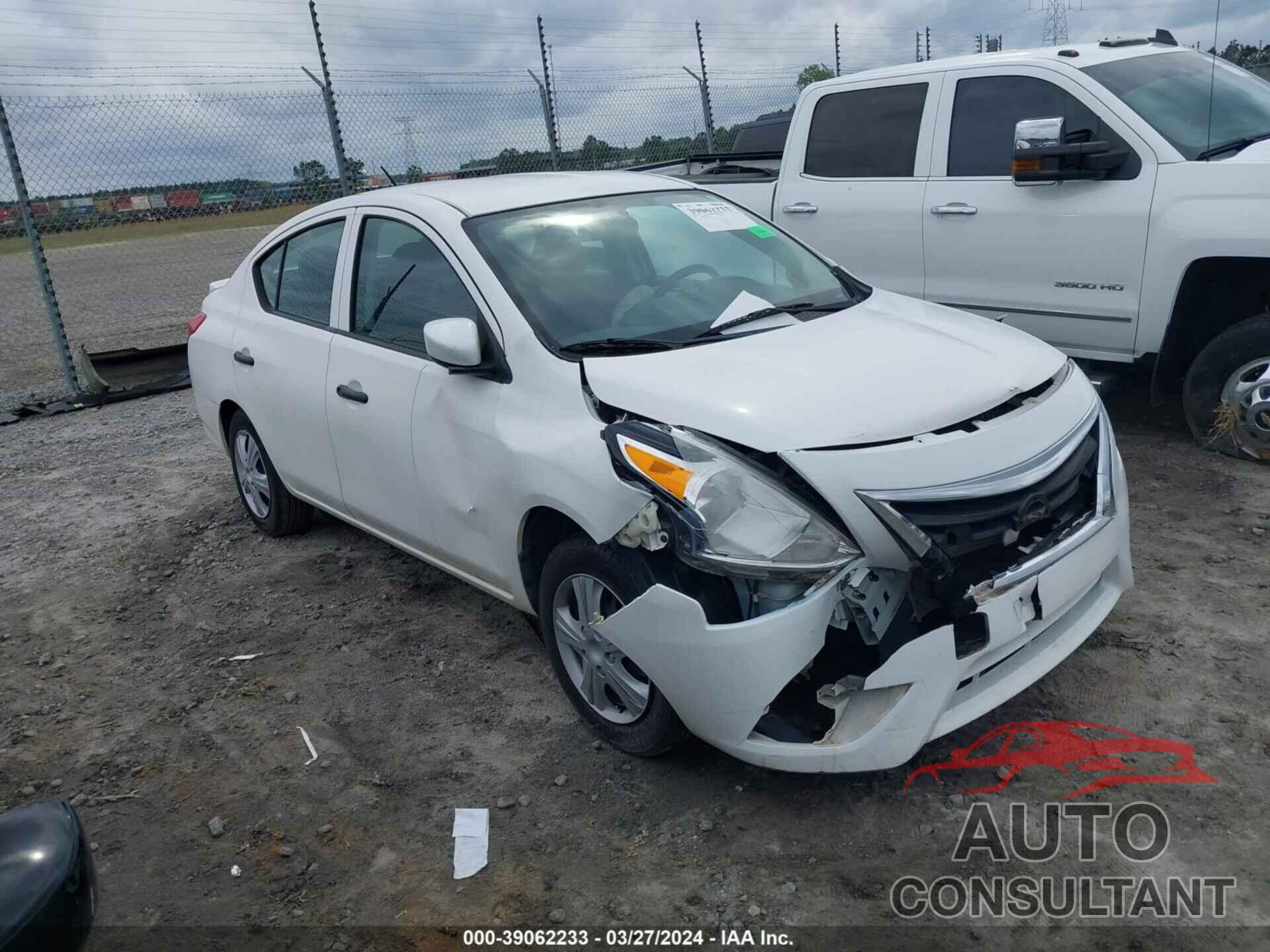 NISSAN VERSA 2017 - 3N1CN7AP6HL827439