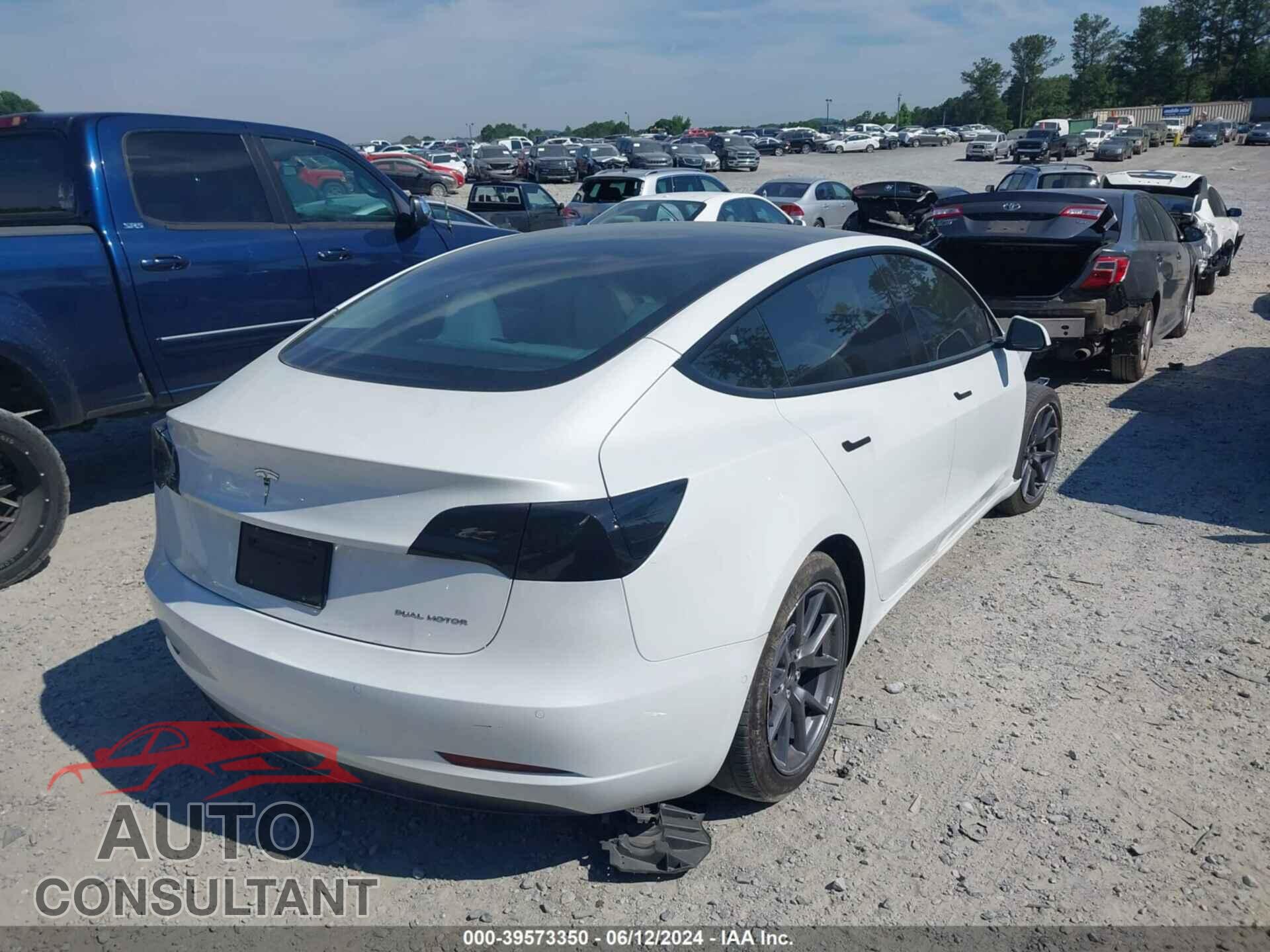 TESLA MODEL 3 2022 - 5YJ3E1EB2NF332027