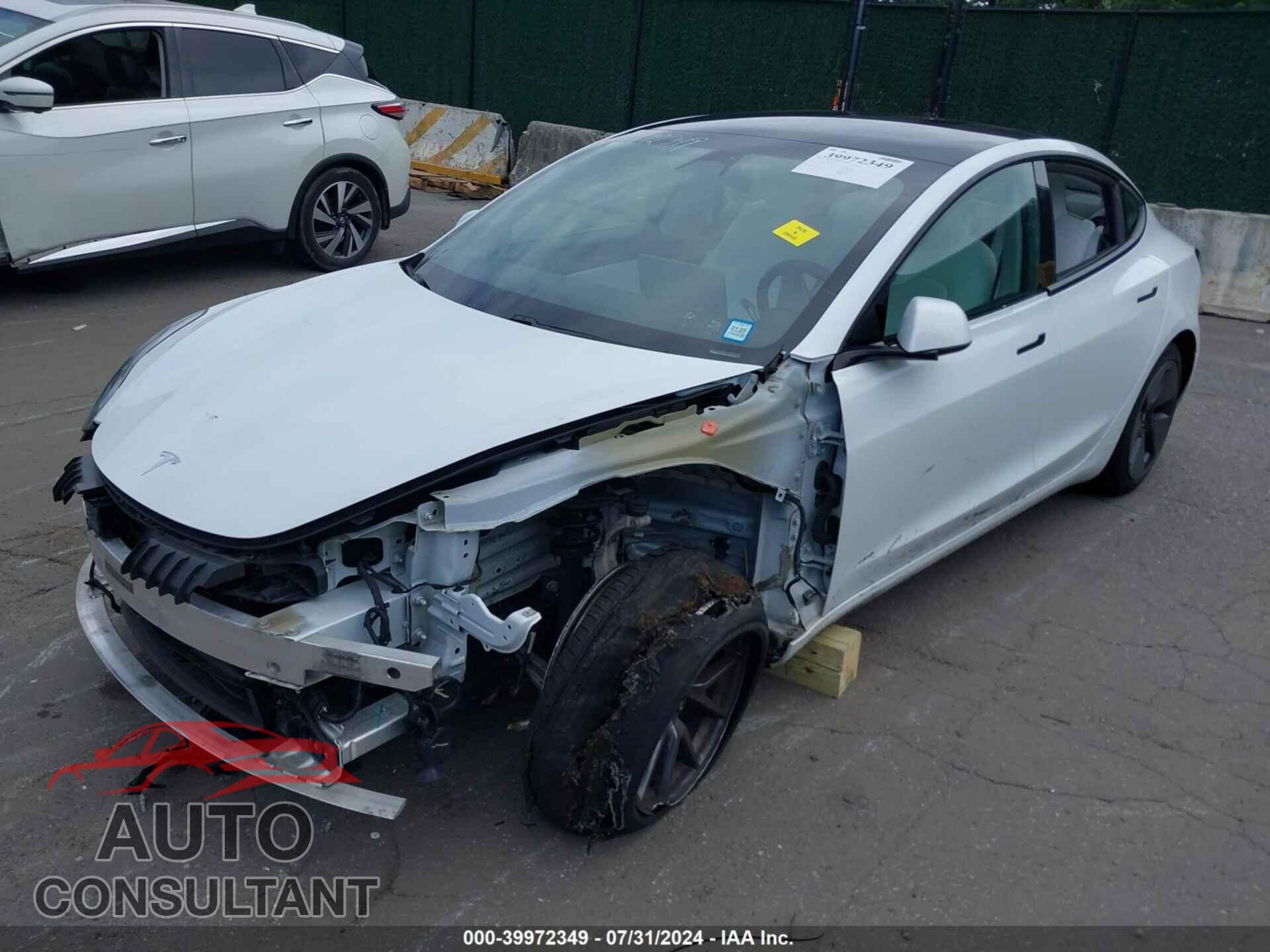 TESLA MODEL 3 2021 - 5YJ3E1EA4MF851795