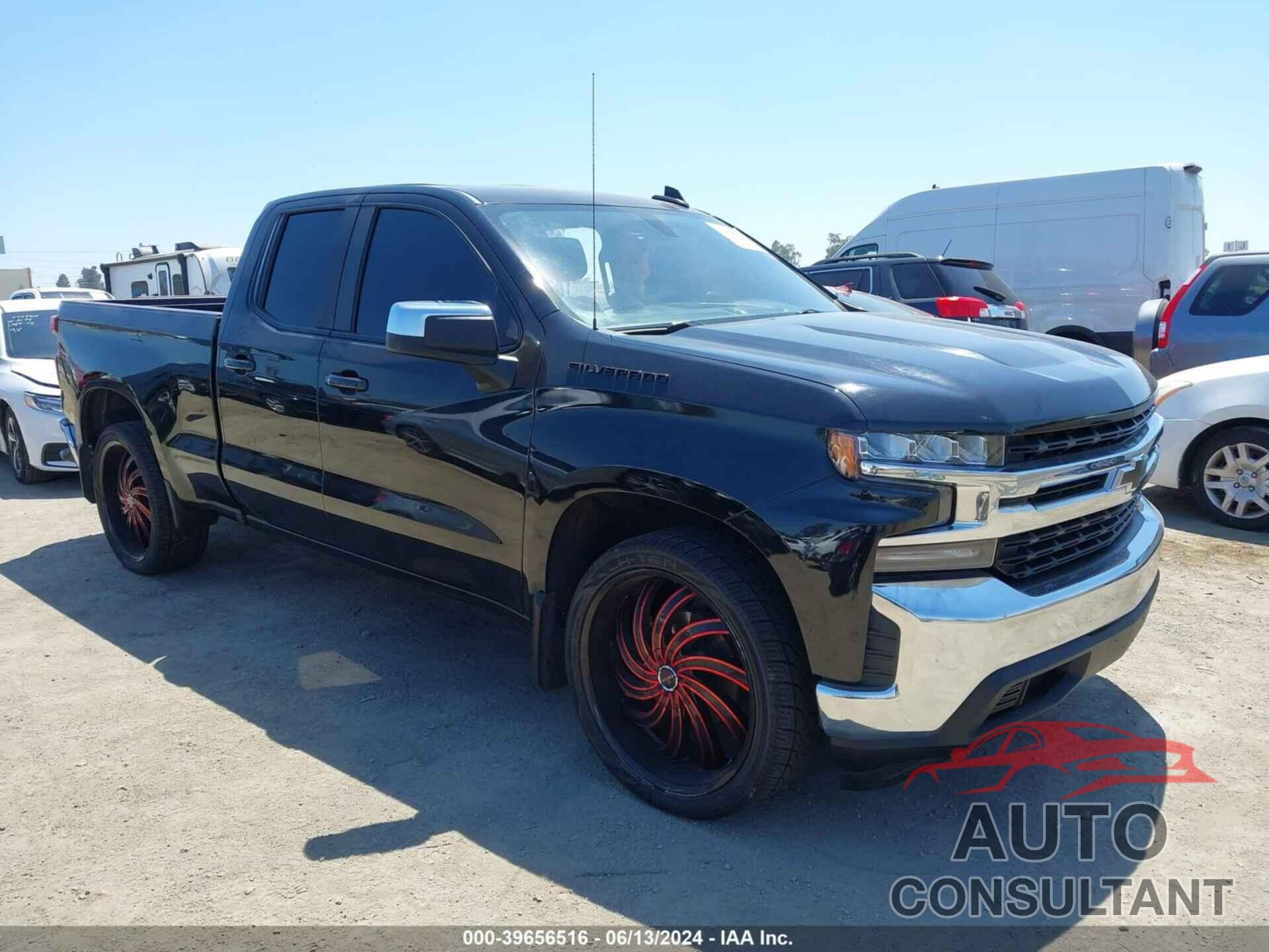 CHEVROLET SILVERADO 1500 2020 - 1GCRWCED0LZ277881