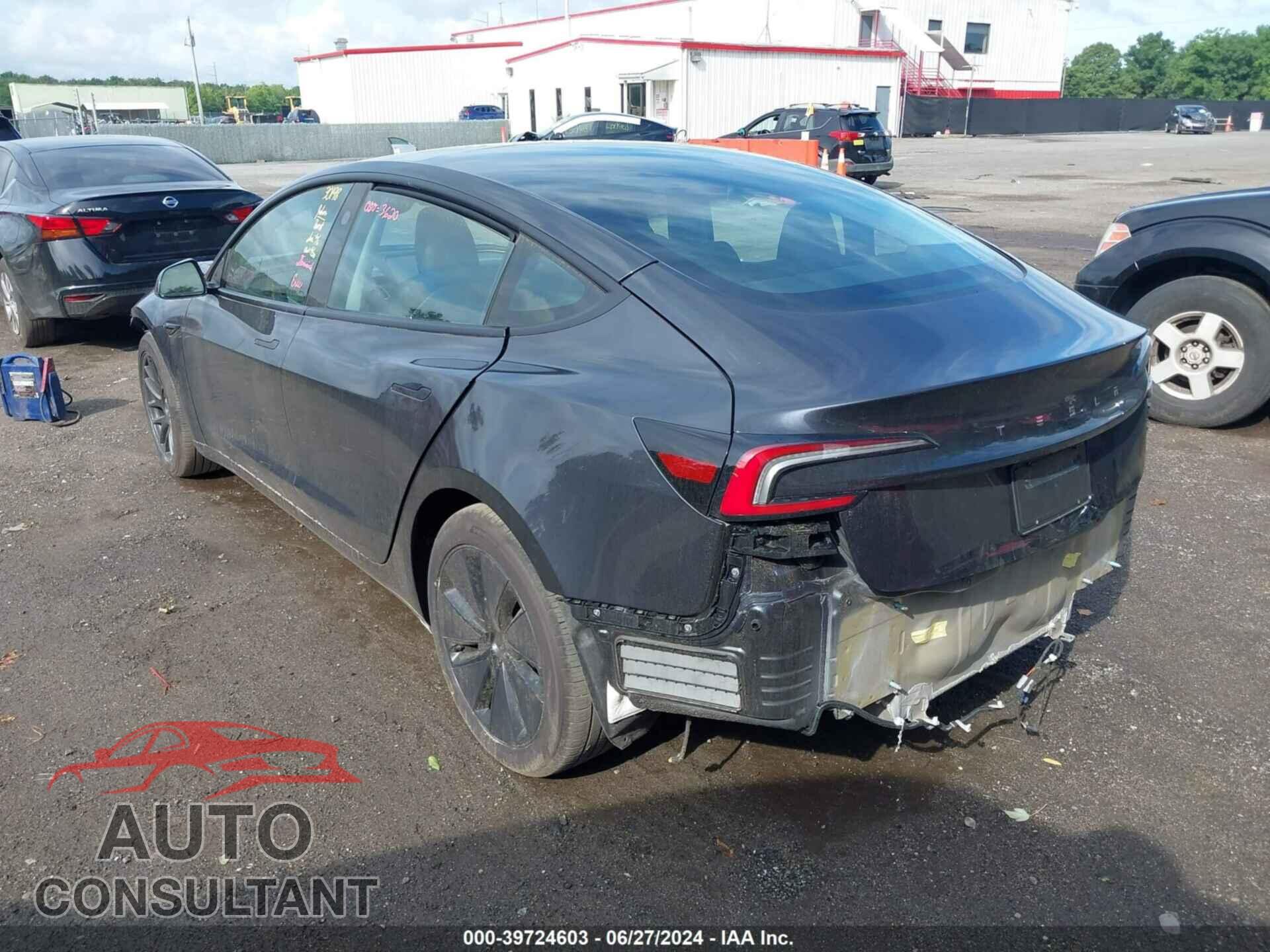 TESLA MODEL 3 2024 - 5YJ3E1EA2RF735860
