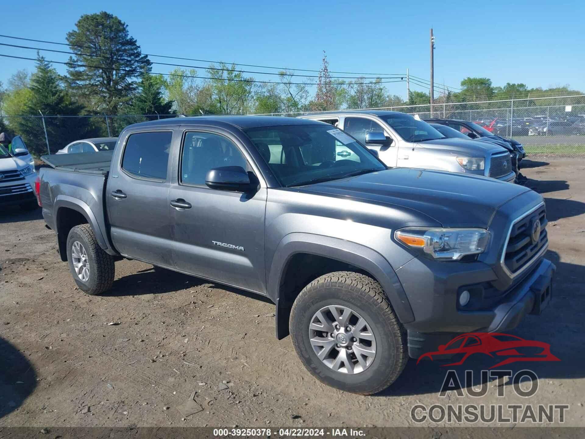 TOYOTA TACOMA 2018 - 3TMCZ5AN0JM158850