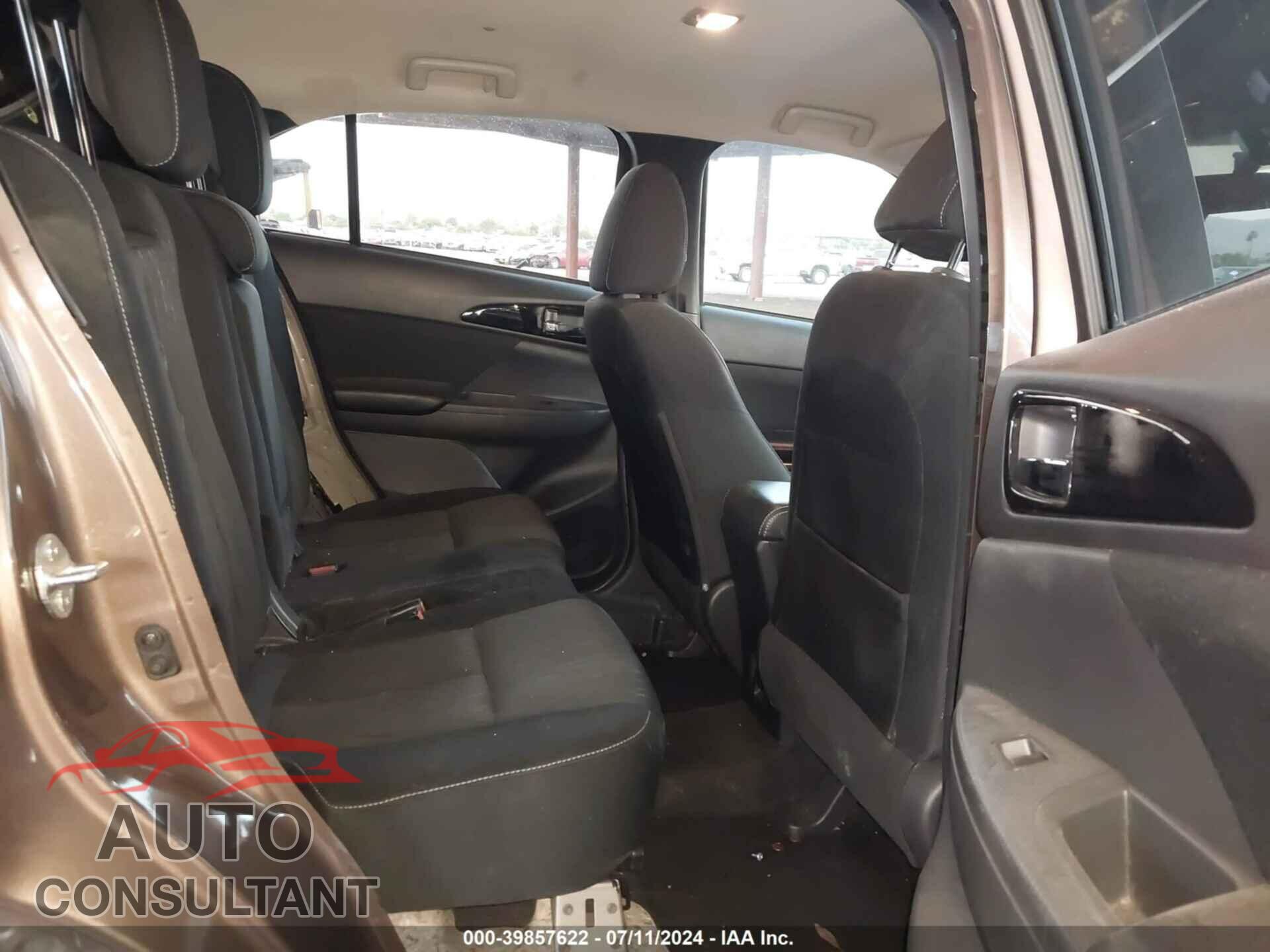 MITSUBISHI ECLIPSE CROSS 2019 - JA4AT5AA2KZ000512