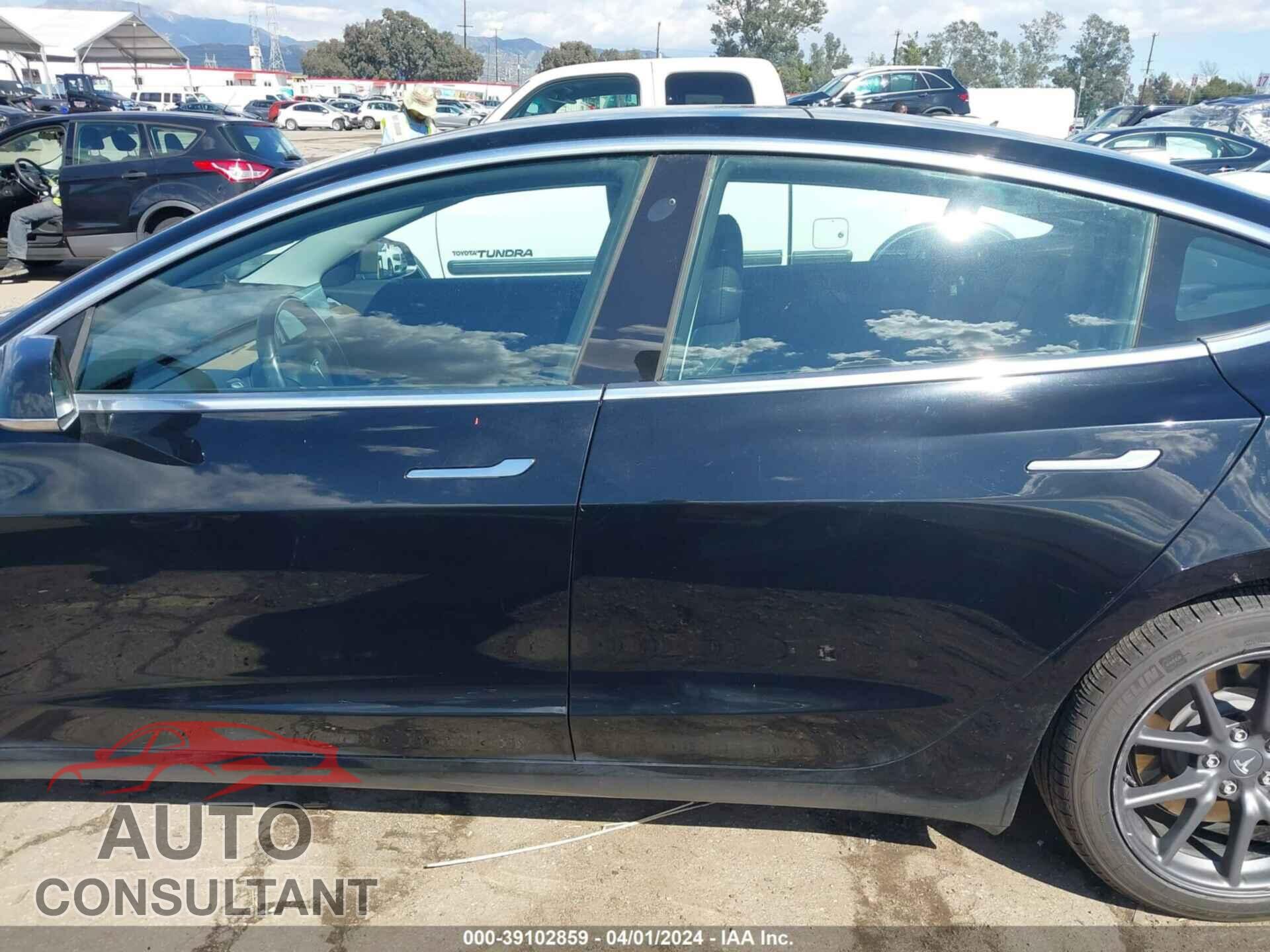 TESLA MODEL 3 2018 - 5YJ3E1EB7JF183561