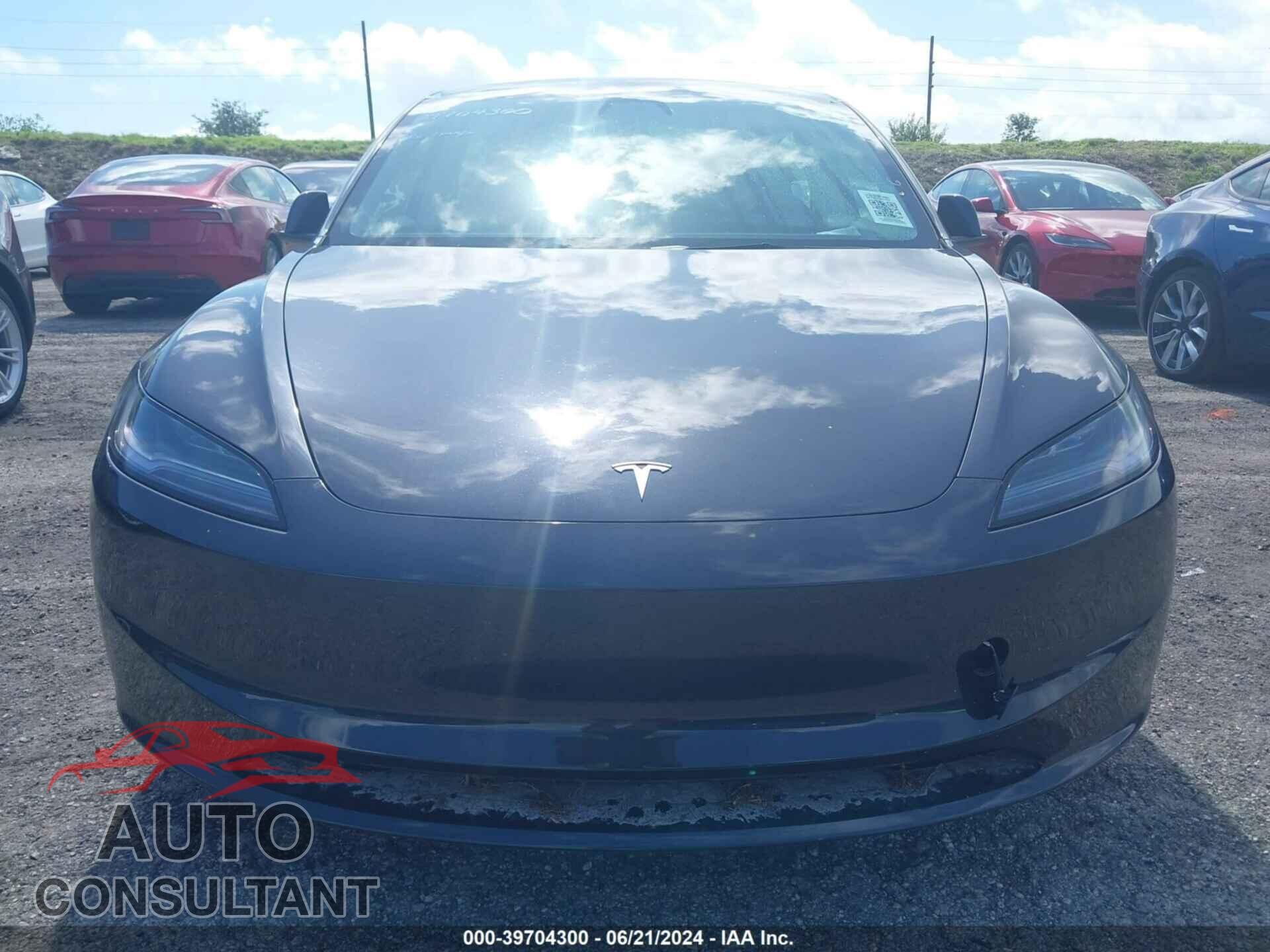 TESLA MODEL 3 2024 - 5YJ3E1EA1RF748065