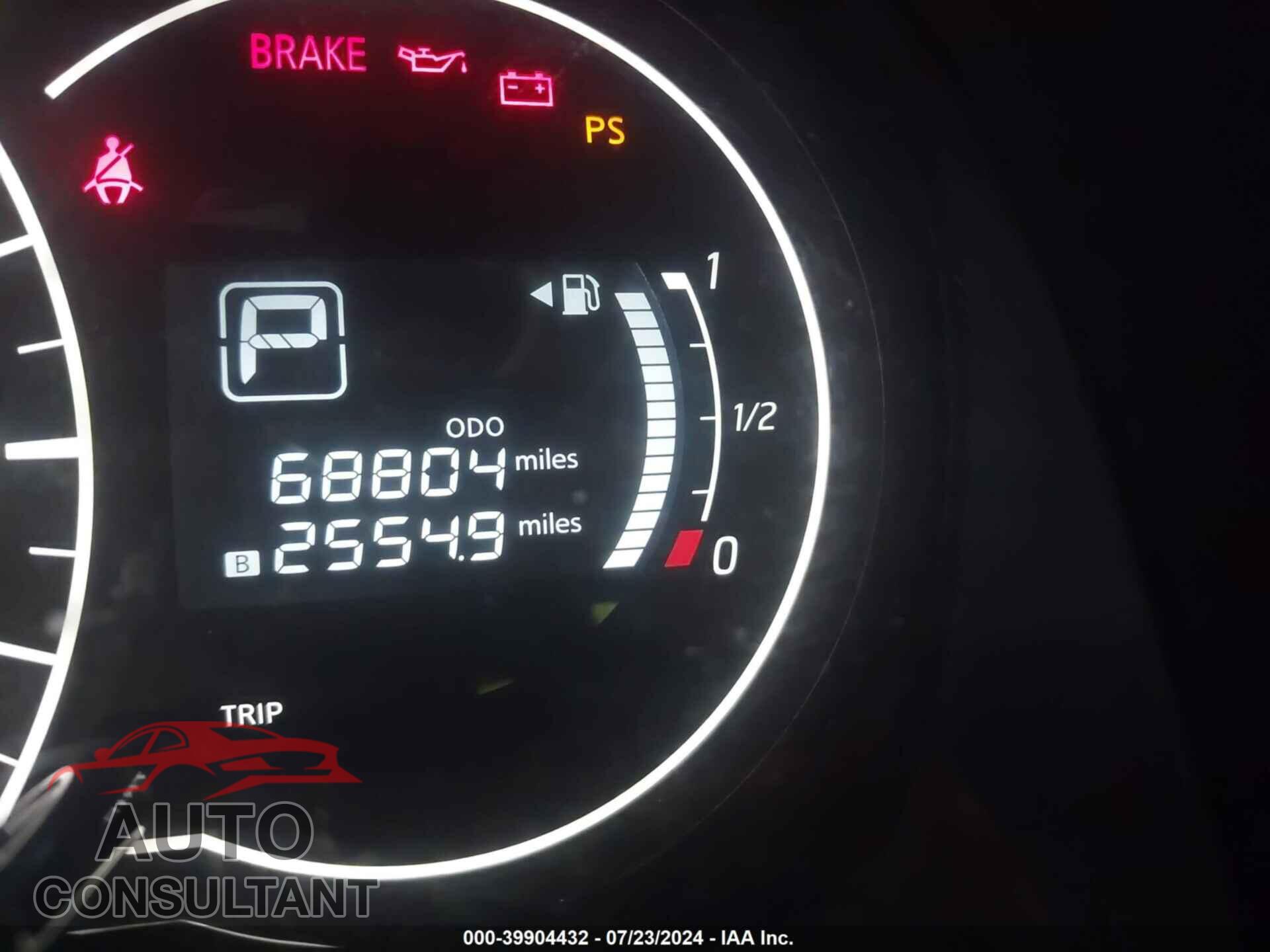 NISSAN VERSA NOTE 2017 - 3N1CE2CPXHL369260