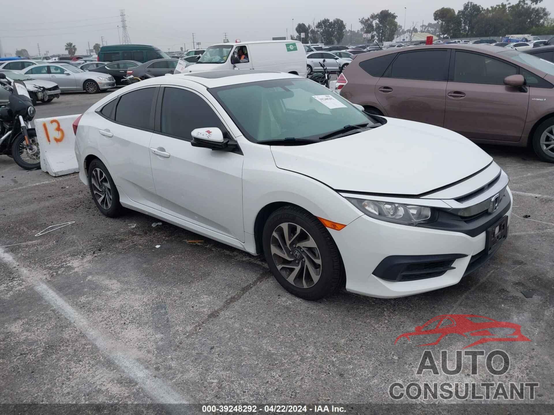 HONDA CIVIC 2017 - 19XFC2F74HE210556