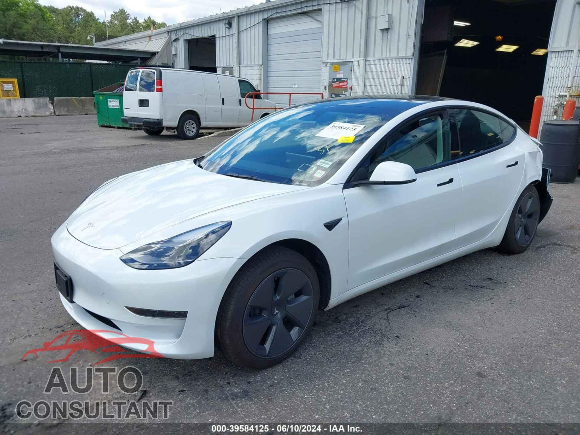 TESLA MODEL 3 2023 - 5YJ3E1EA3PF384695