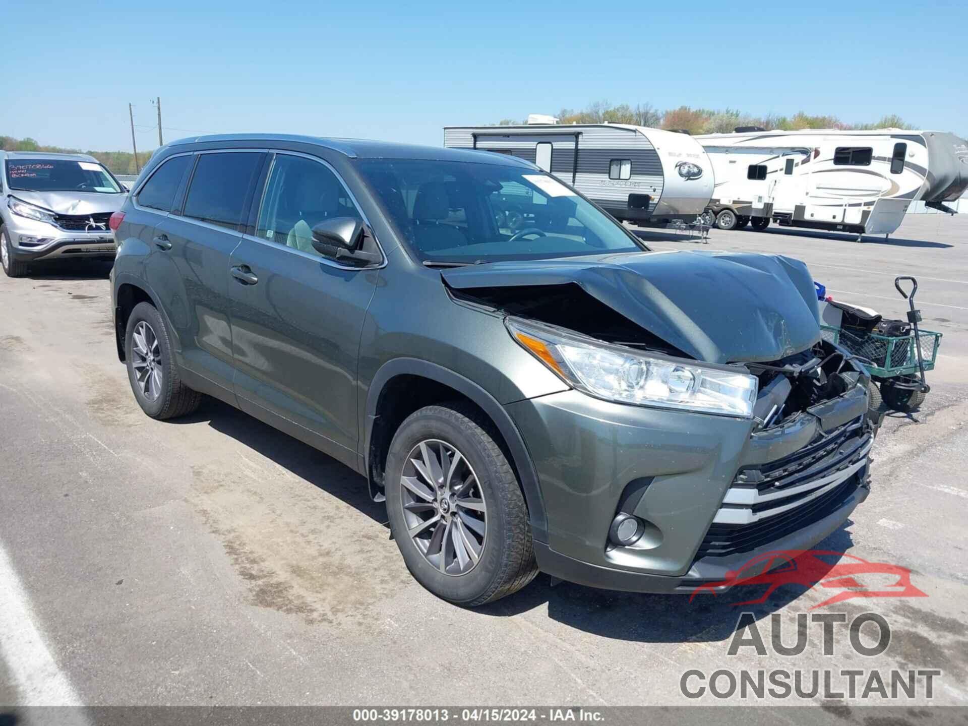 TOYOTA HIGHLANDER 2019 - 5TDJZRFHXKS984205