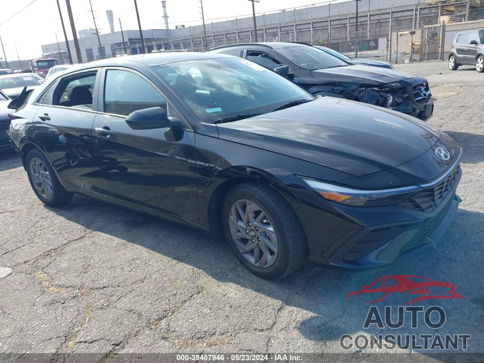 HYUNDAI ELANTRA 2024 - KMHLM4DGXRU656675