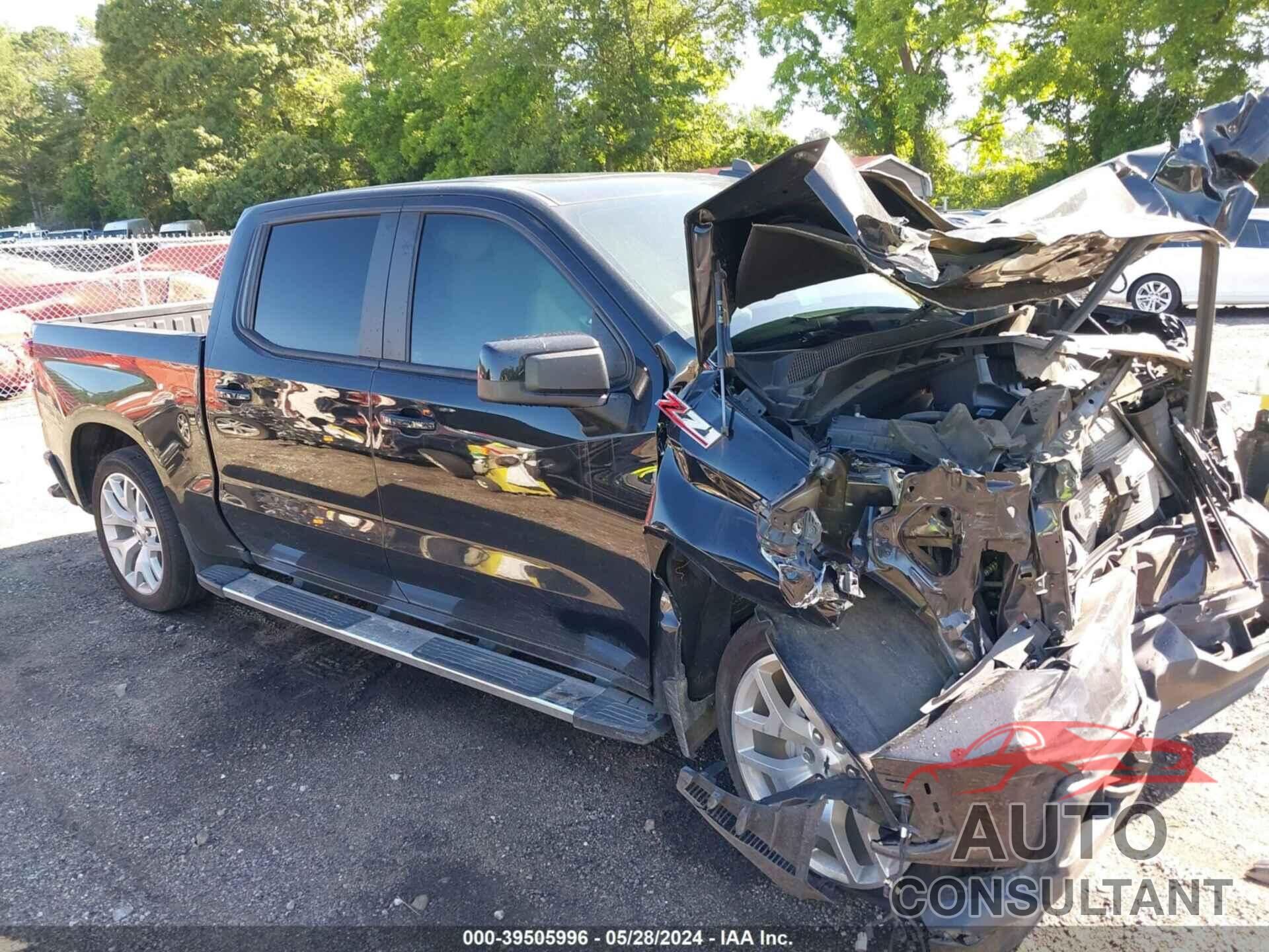 CHEVROLET SILVERADO 1500 LTD 2022 - 1GCUYEEL0NZ154818