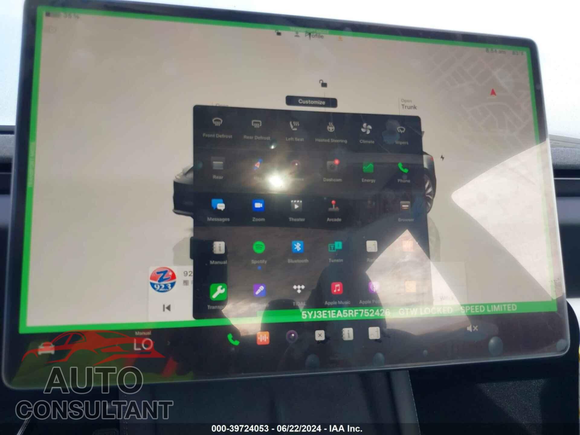 TESLA MODEL 3 2024 - 5YJ3E1EA5RF752426