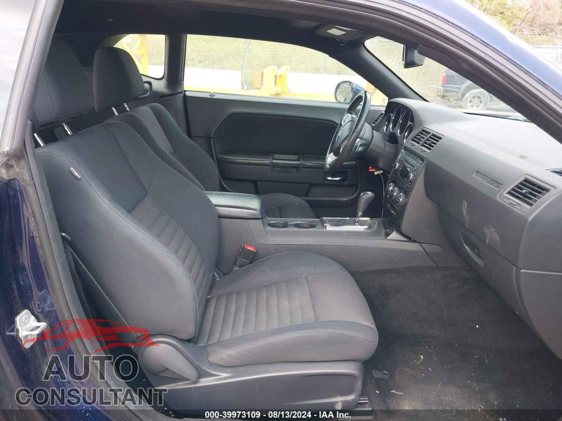 DODGE CHALLENGER 2013 - 2C3CDYAG7DH649182