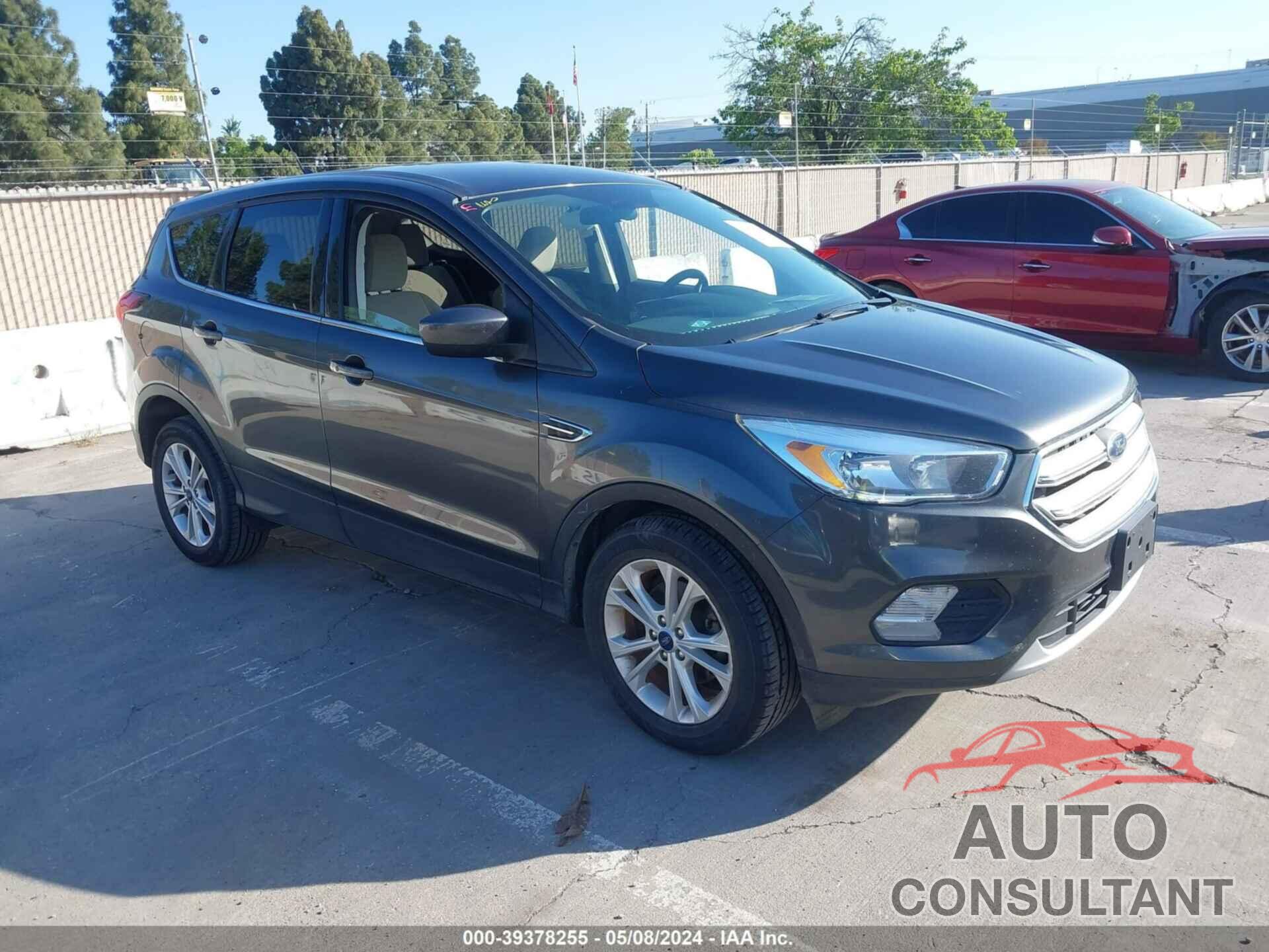 FORD ESCAPE 2019 - 1FMCU0GD2KUA06304