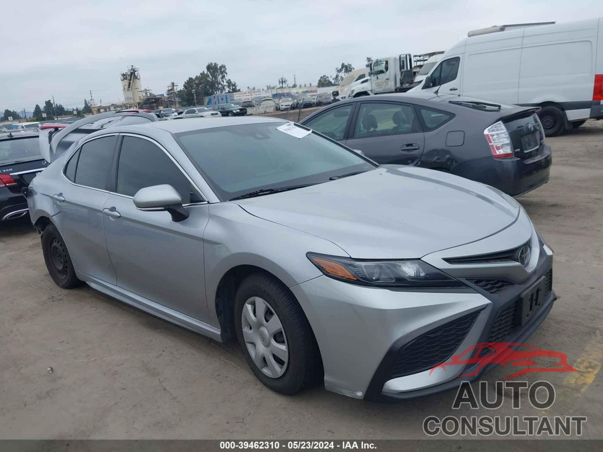 TOYOTA CAMRY 2022 - 4T1G11AK1NU659833