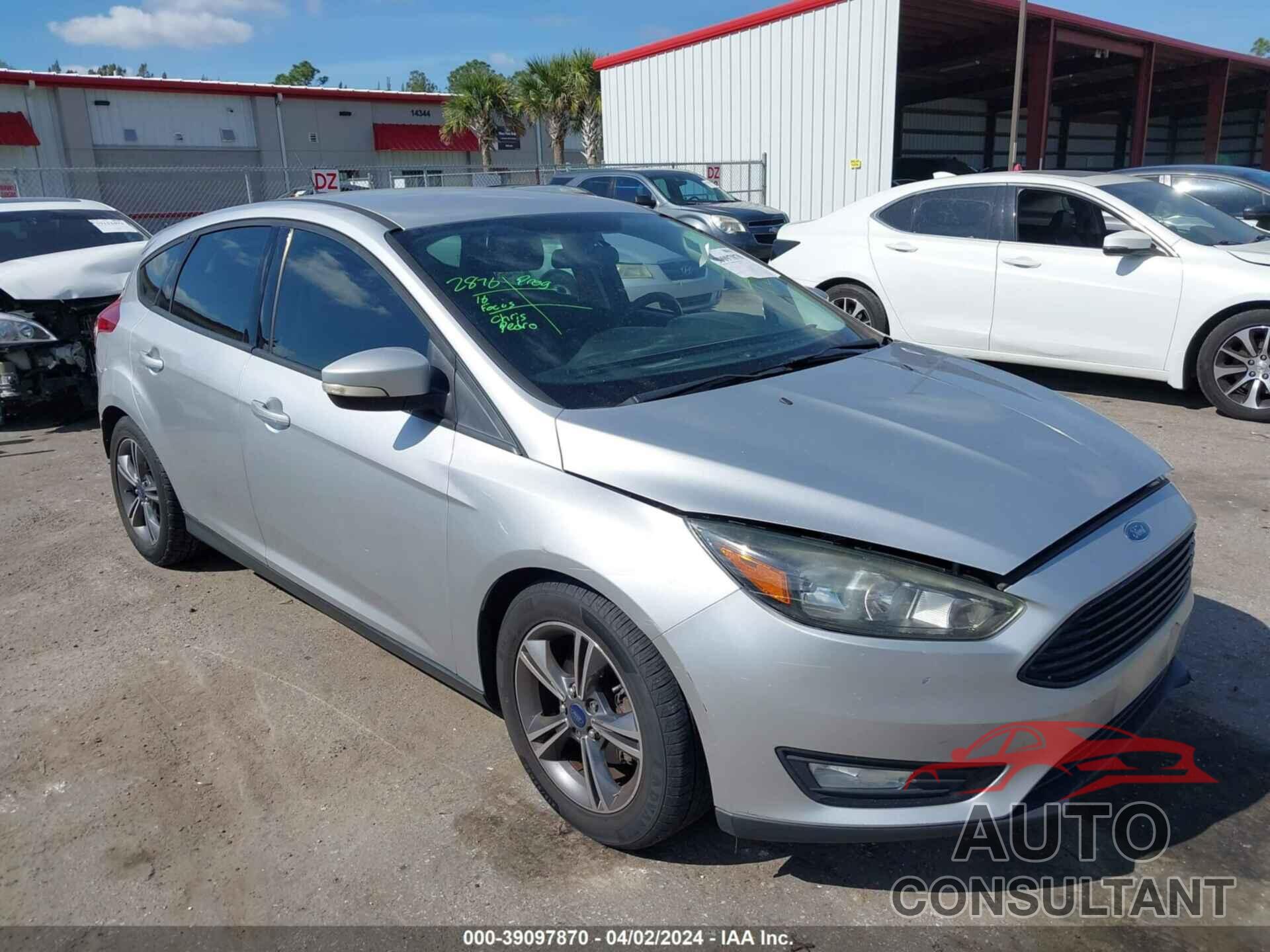 FORD FOCUS 2016 - 1FADP3KE6GL228705