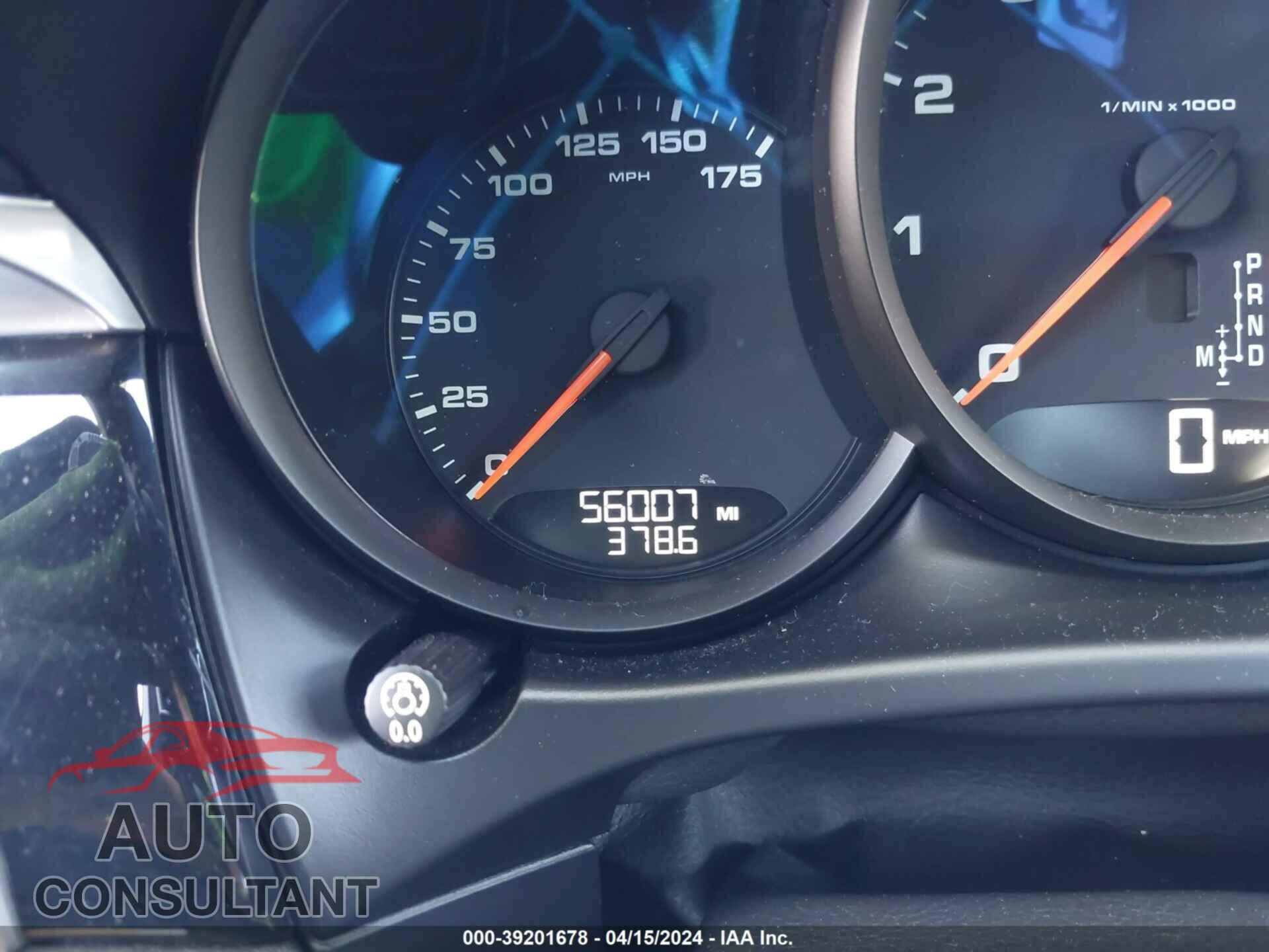 PORSCHE MACAN 2018 - WP1AA2A55JLB19913