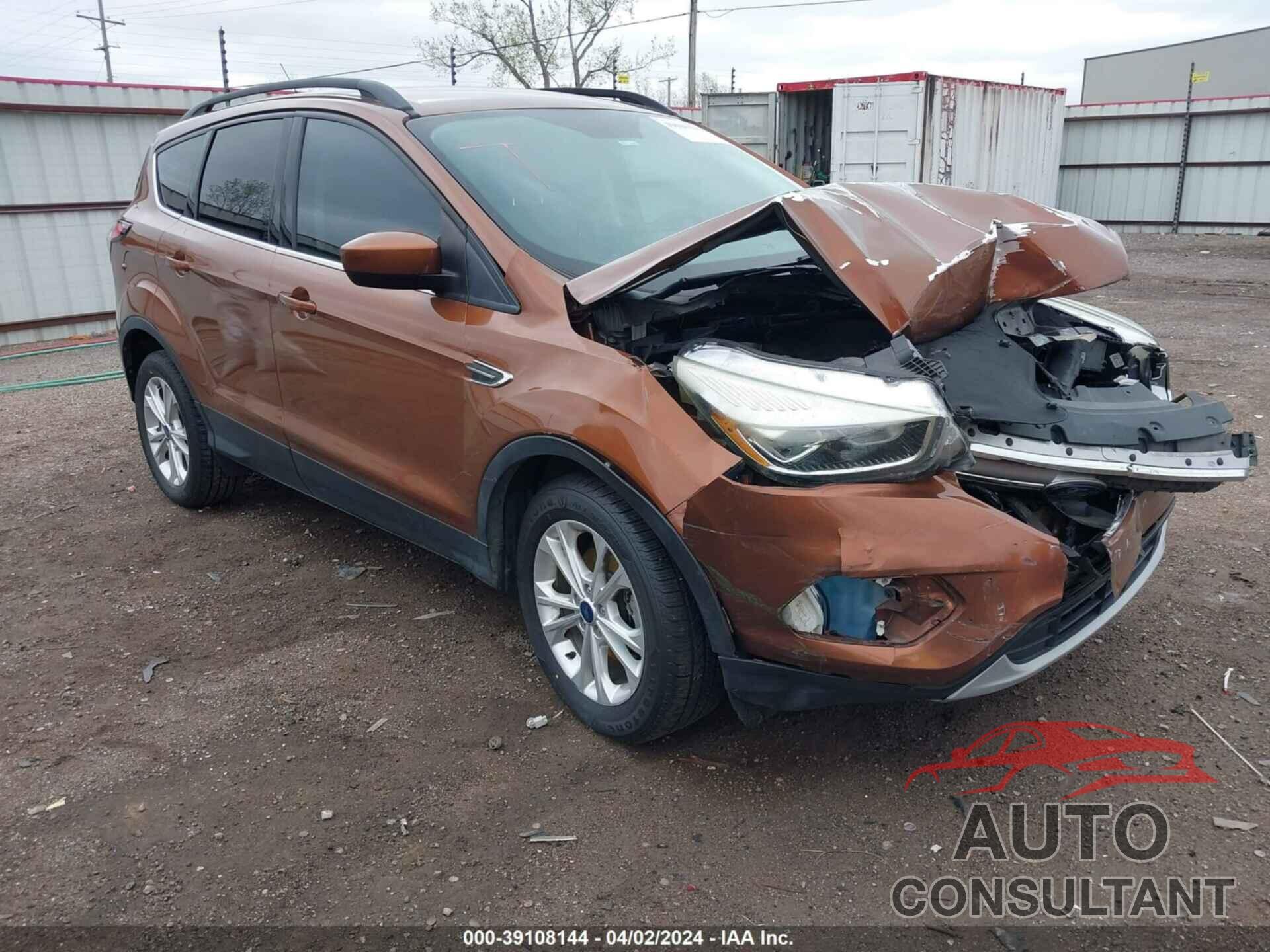 FORD ESCAPE 2017 - 1FMCU0GD1HUD12287