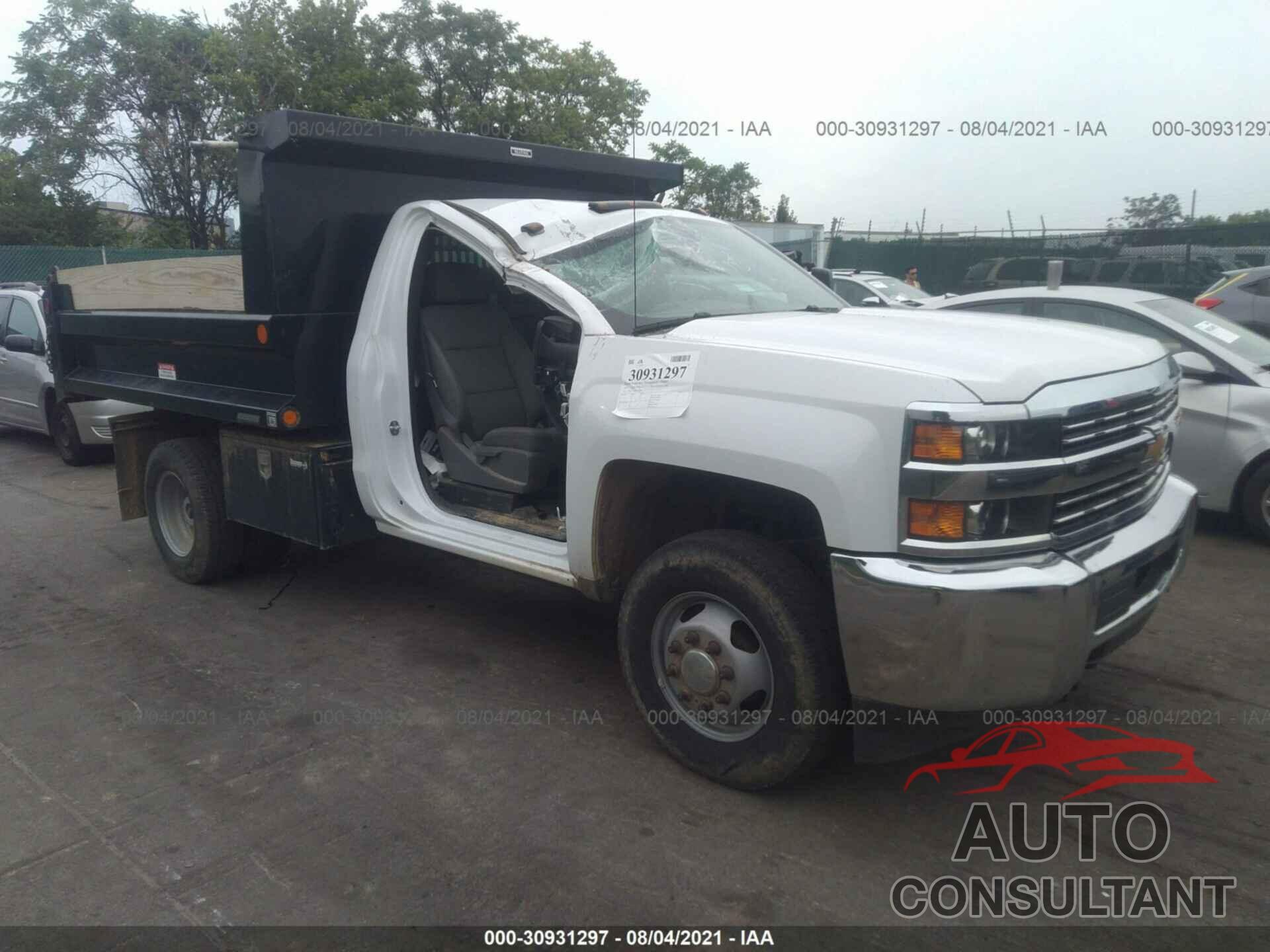 CHEVROLET SILVERADO 3500HD 2017 - 1GB3KYCG2HZ197943