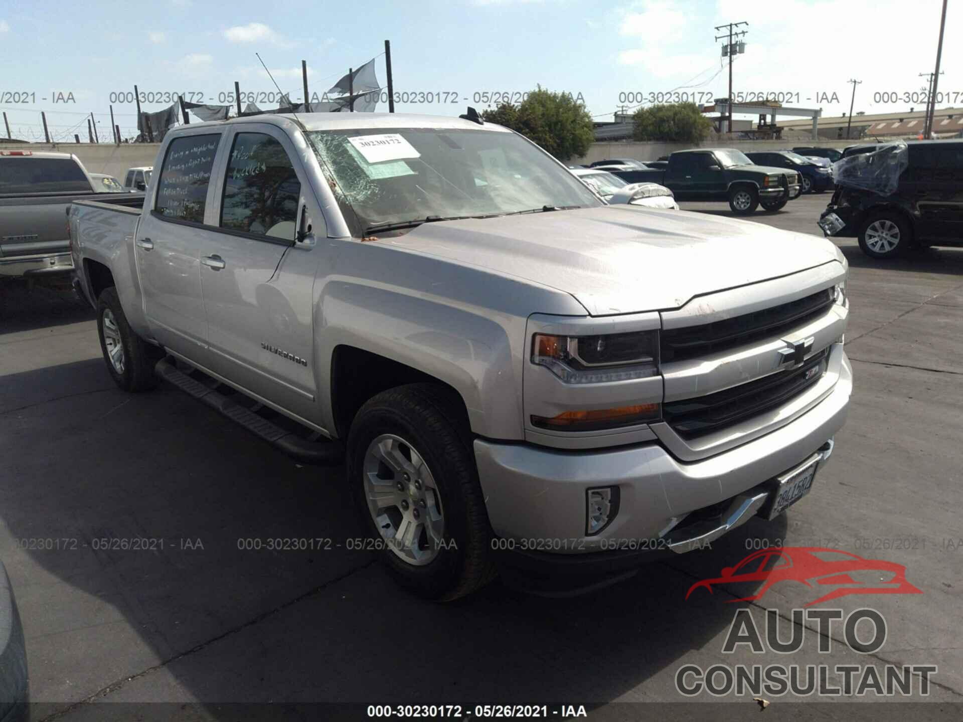 CHEVROLET SILVERADO 1500 2018 - 3GCUKREC5JG582547