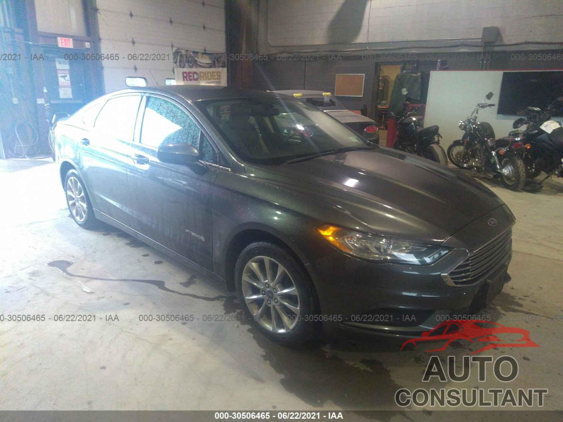 FORD FUSION 2017 - 3FA6P0UU6HR400665