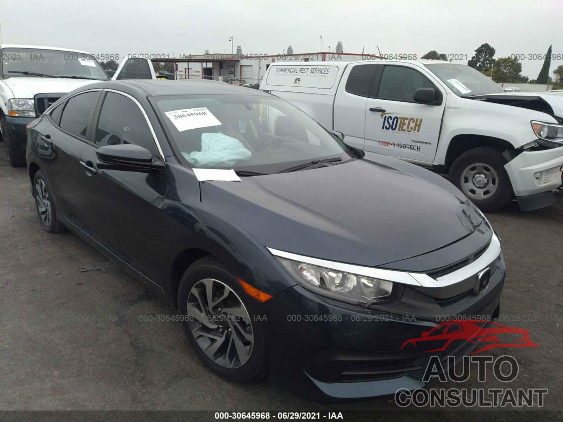 HONDA CIVIC SEDAN 2018 - 2HGFC2F79JH579280