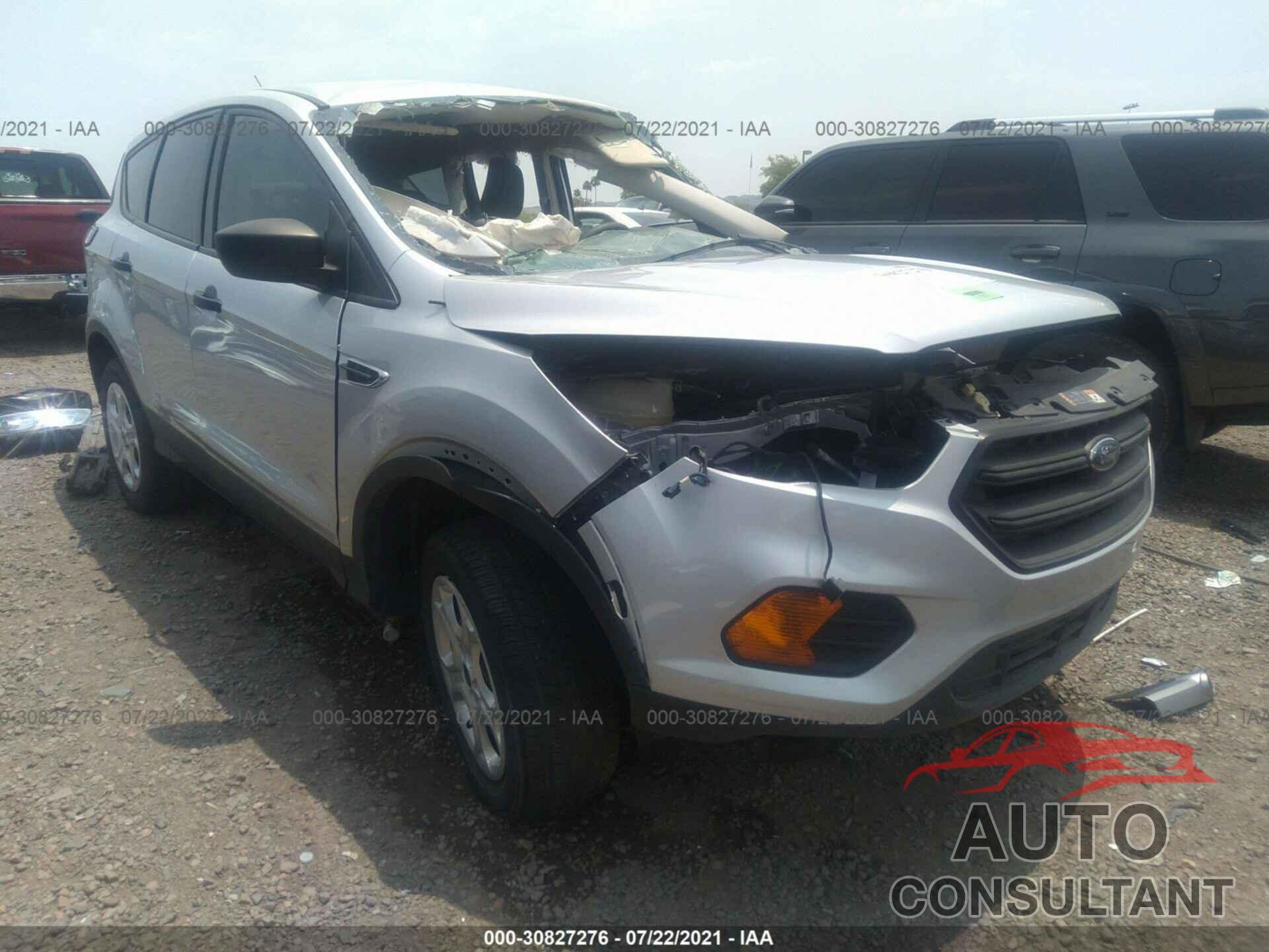 FORD ESCAPE 2018 - 1FMCU0F74JUA04600
